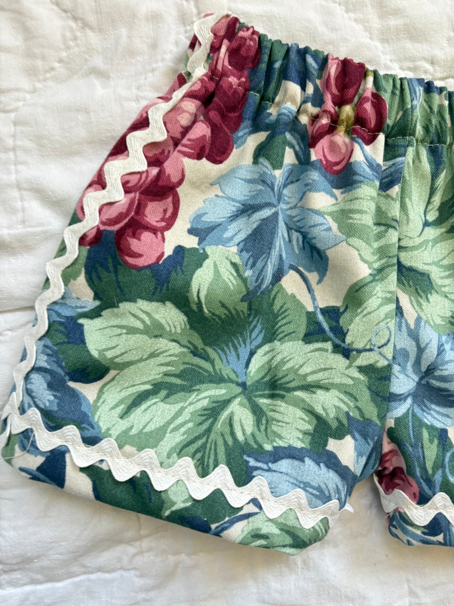 Regal grapes picnic shorts - made to order