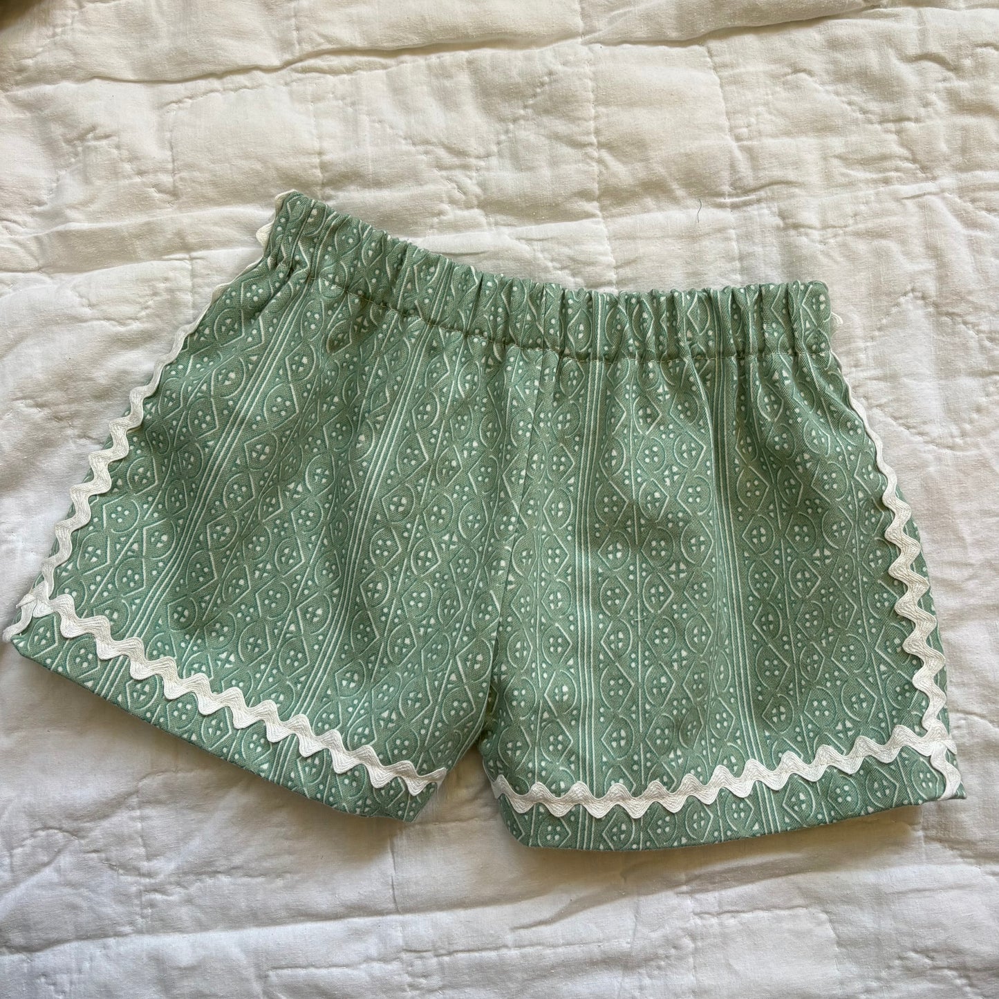 Soft zigzag picnic shorts - made to order