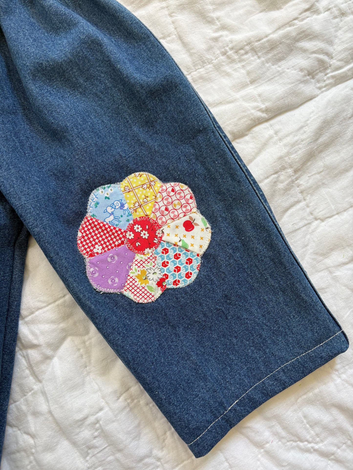 Quilt parch jeans - 2T
