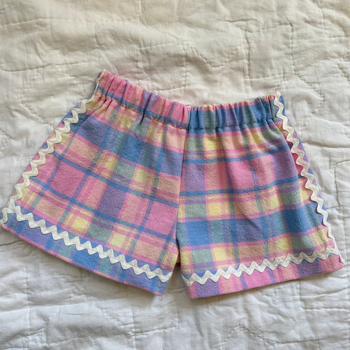 Bubblegum plaid picnic shorts - made to order