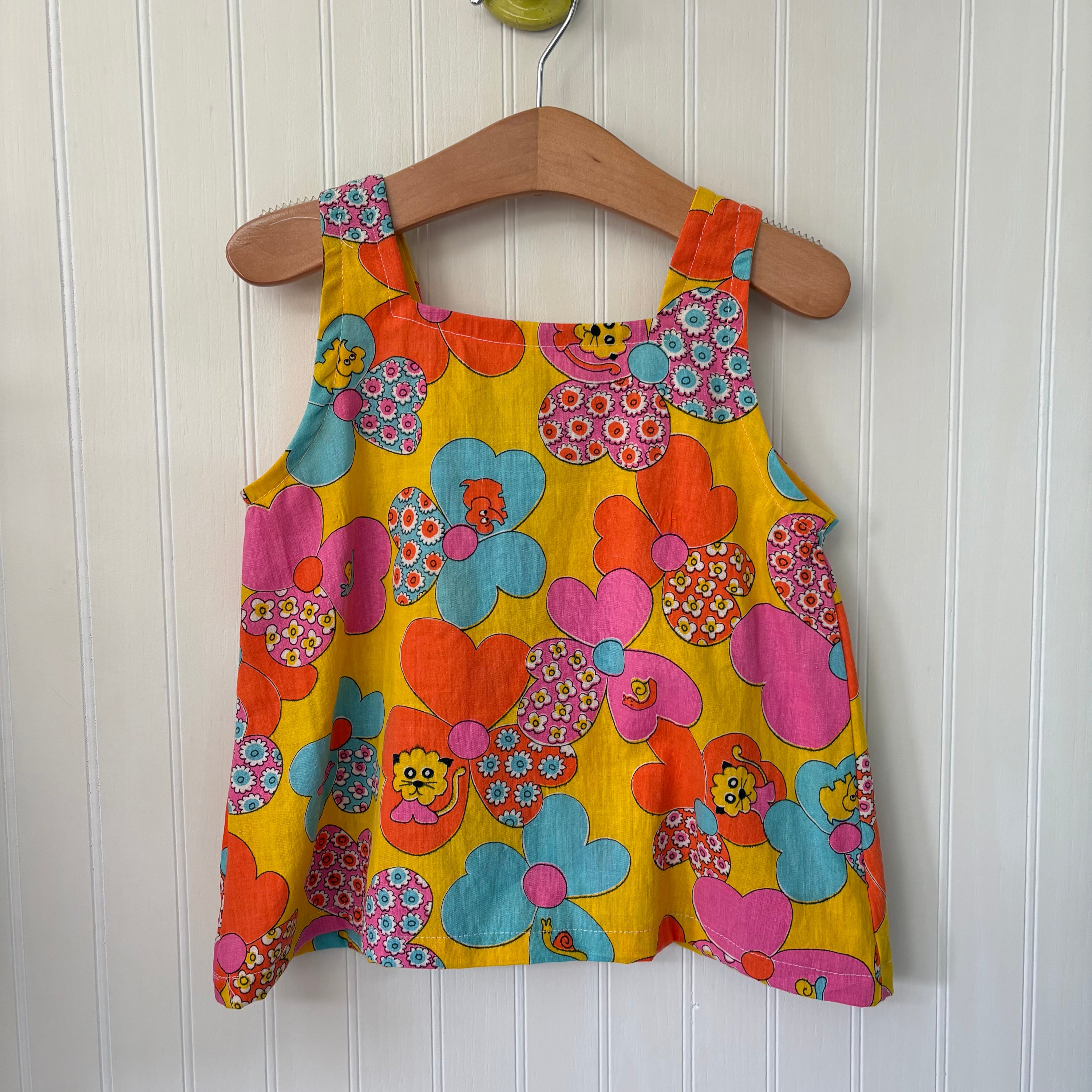 Juneberry lion tank - size 4