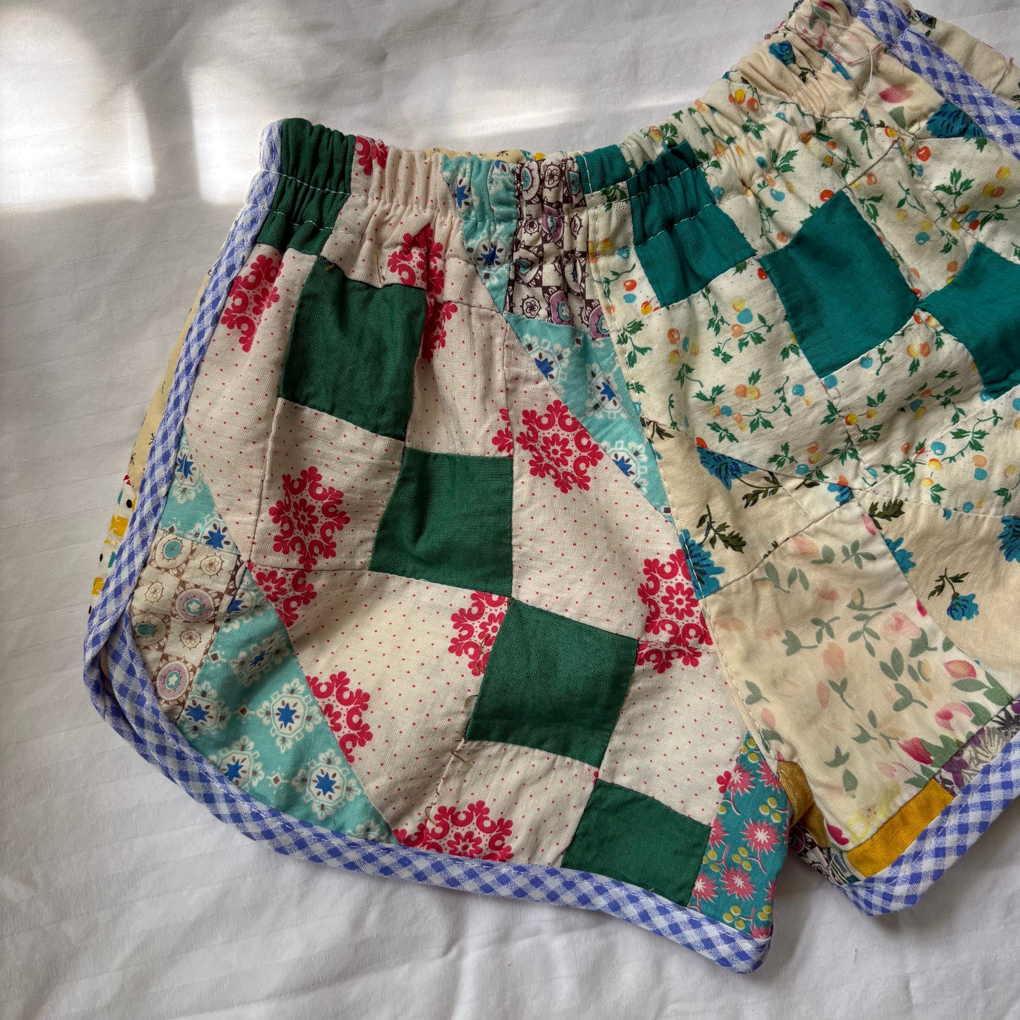 Quilt top track shorts - 3T
