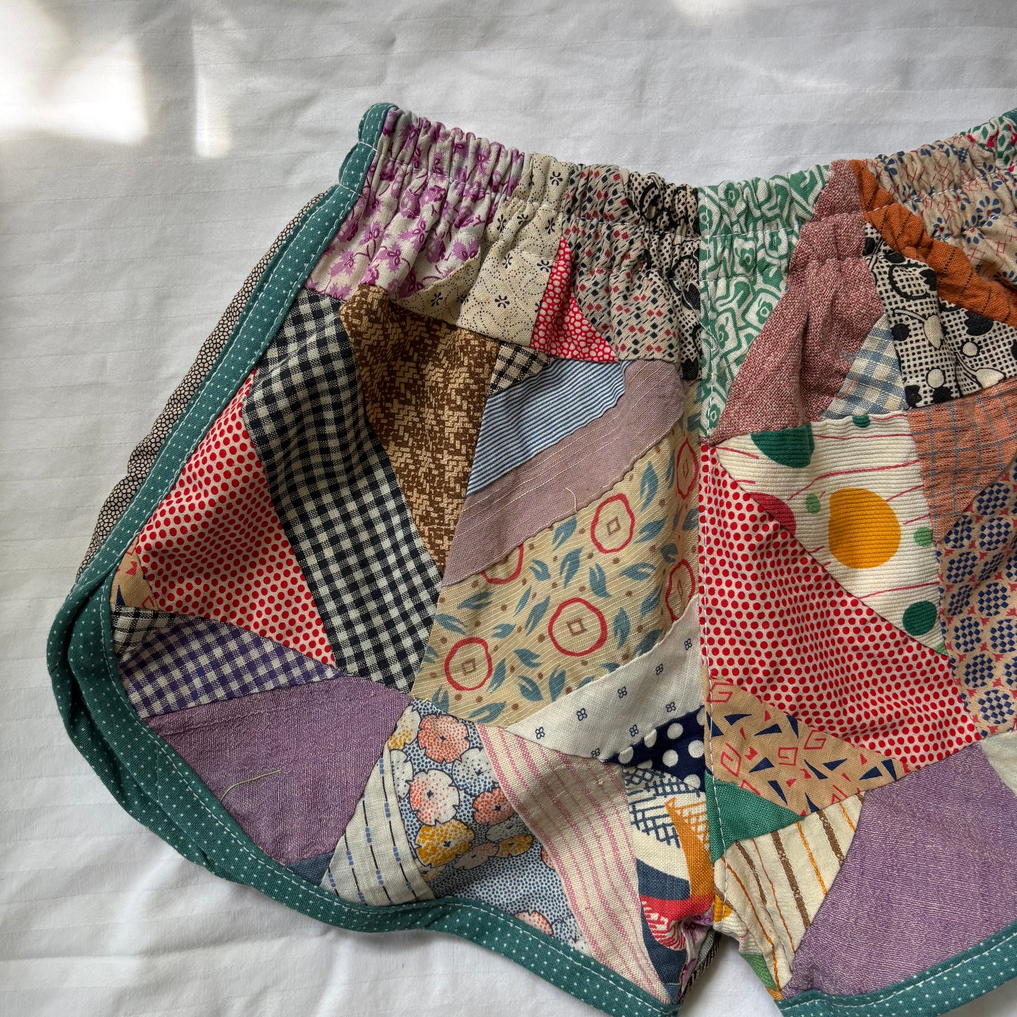Quilt top track shorts - 4Y