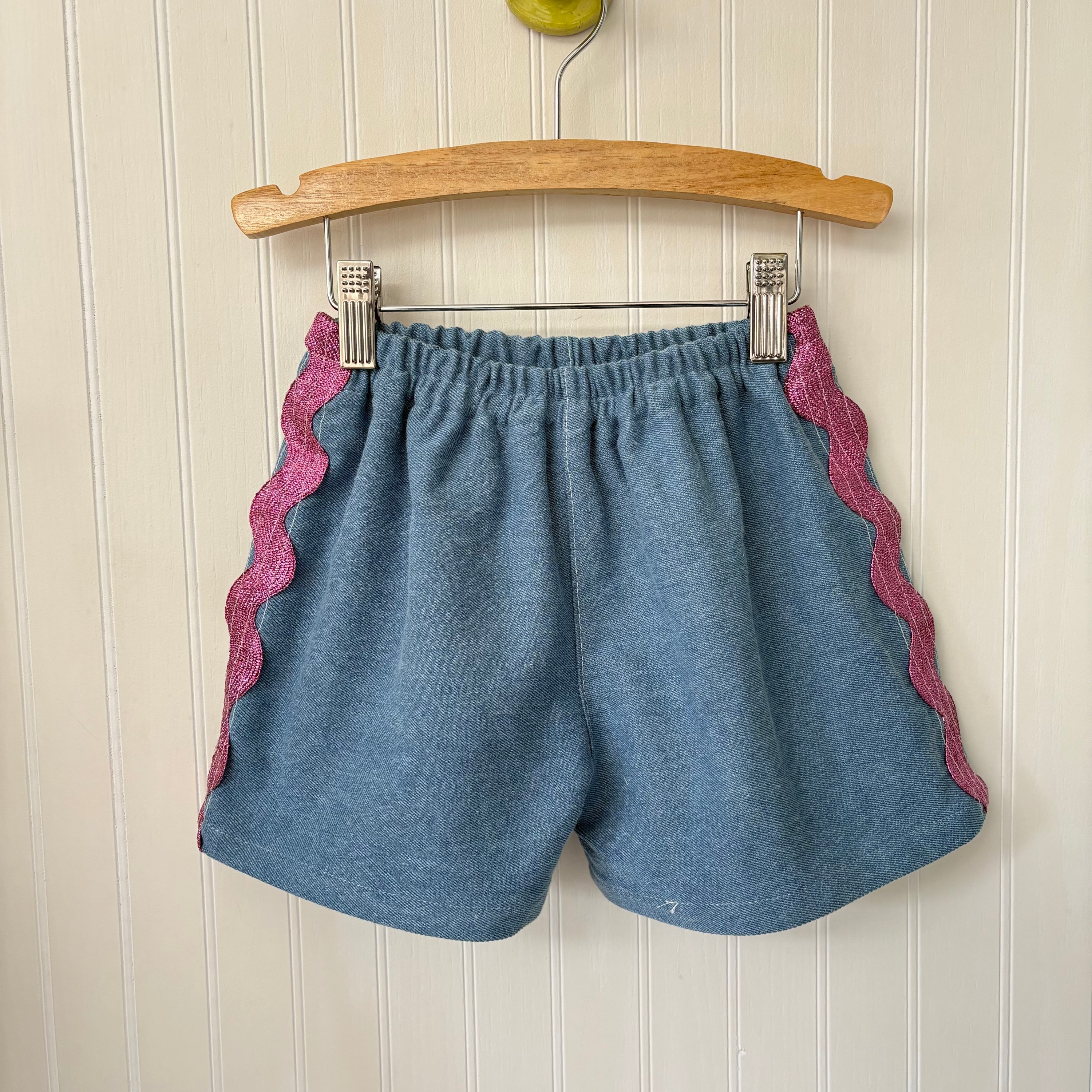 Fancy denim shorts - 4Y