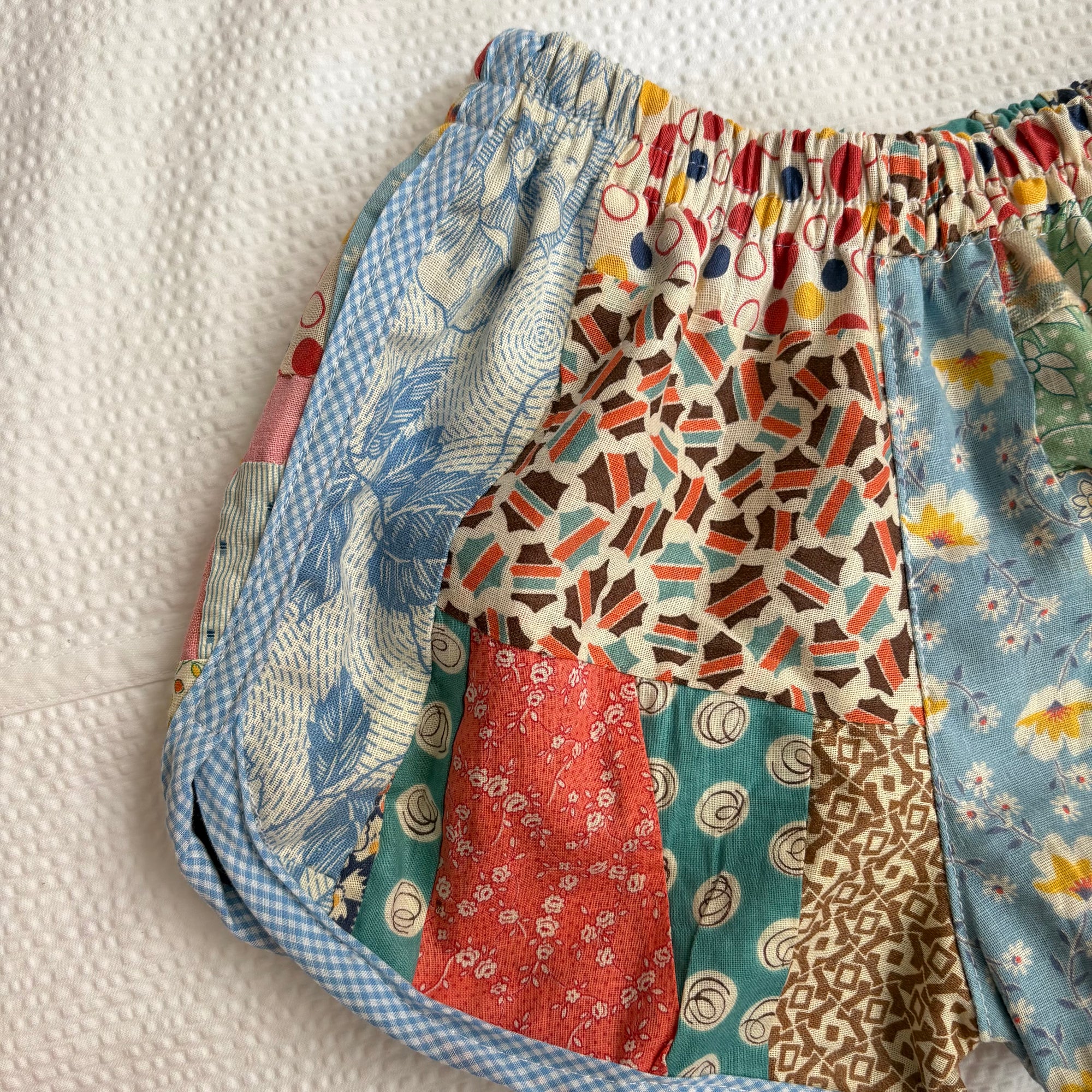 Quilt top track shorts - 2T