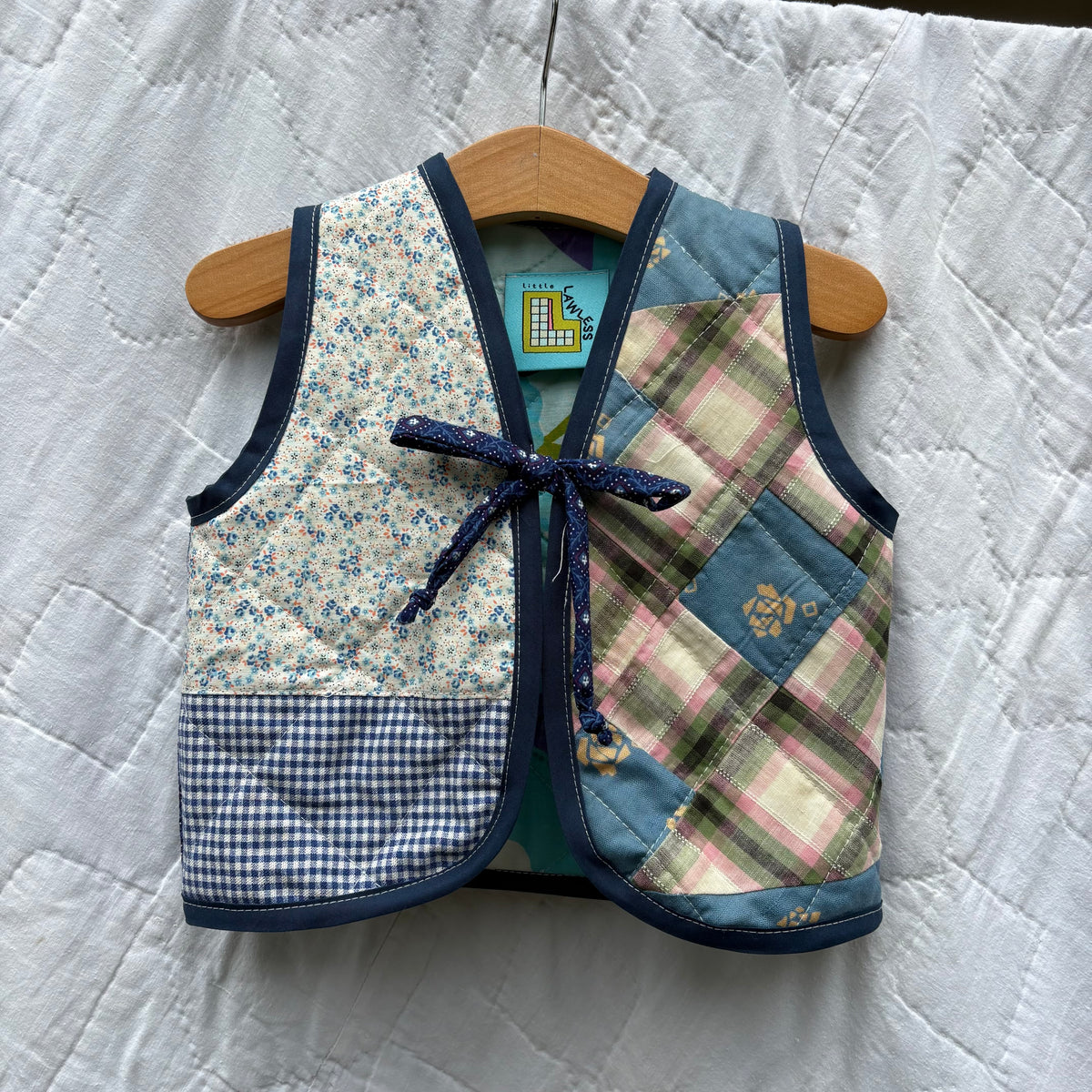 Scrapbook vest - 1/2