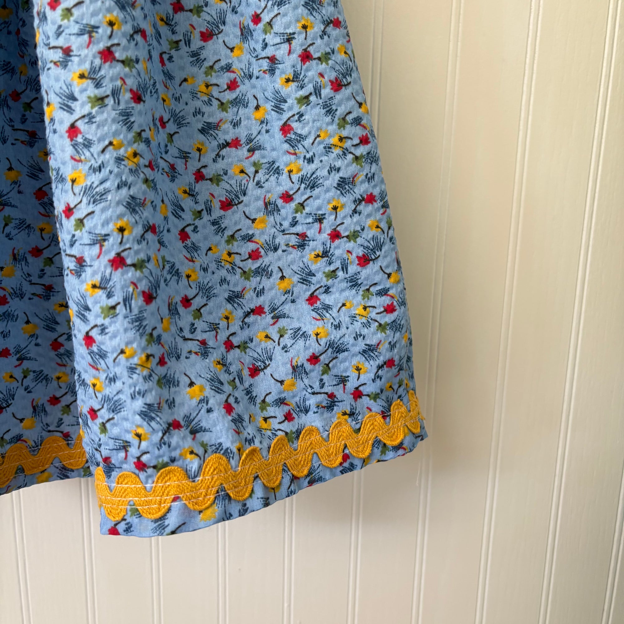 Parade dress - 4Y