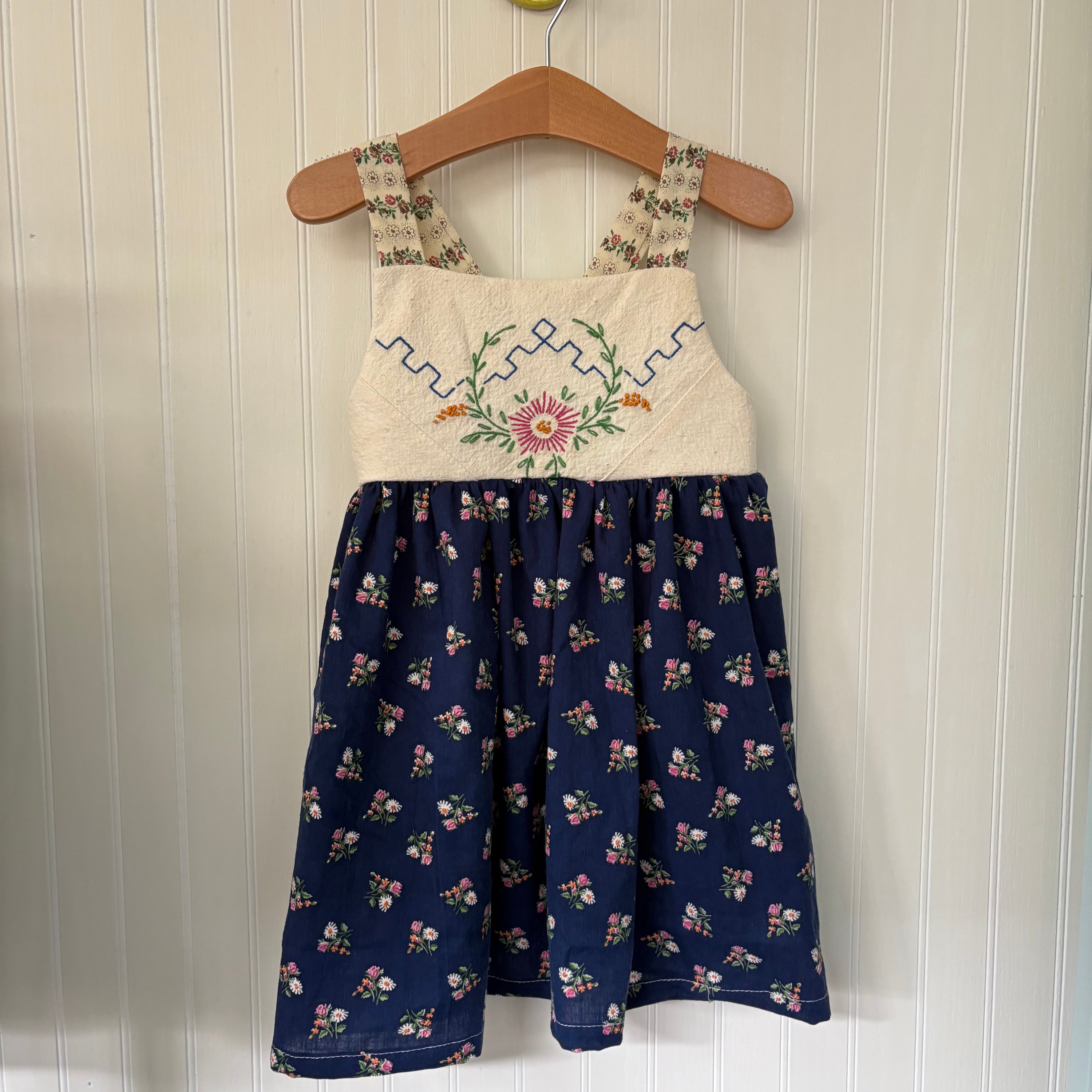 Parade dress - 3T