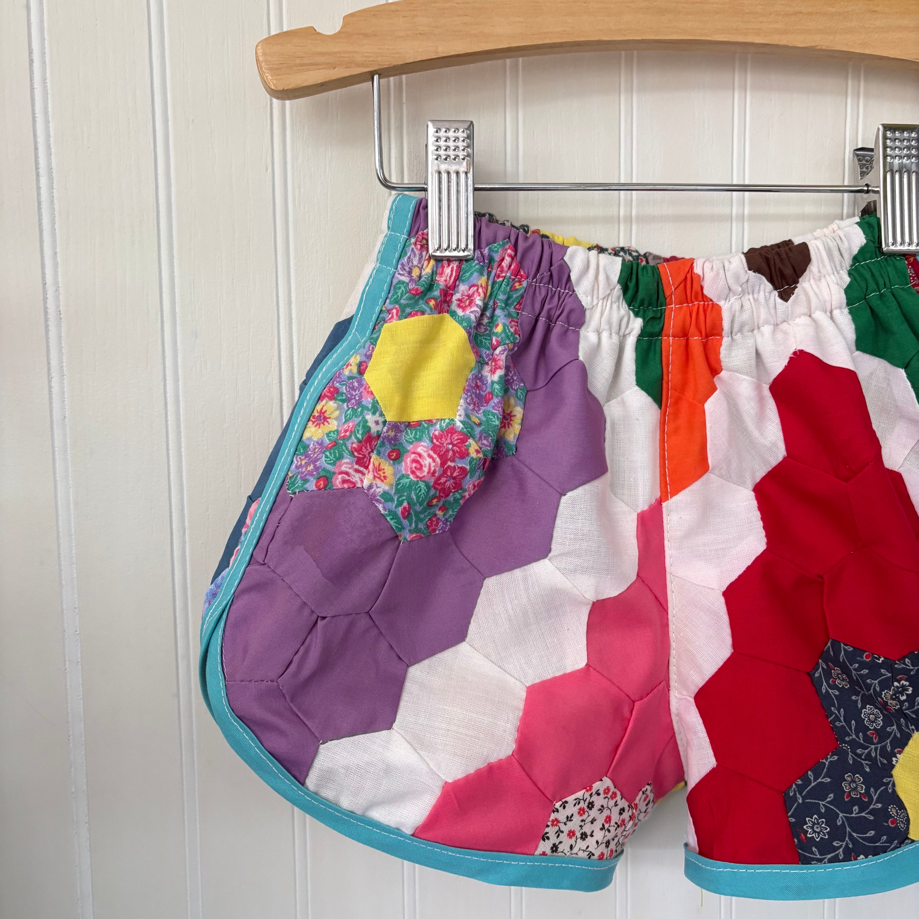 Quilt top track shorts - 3T
