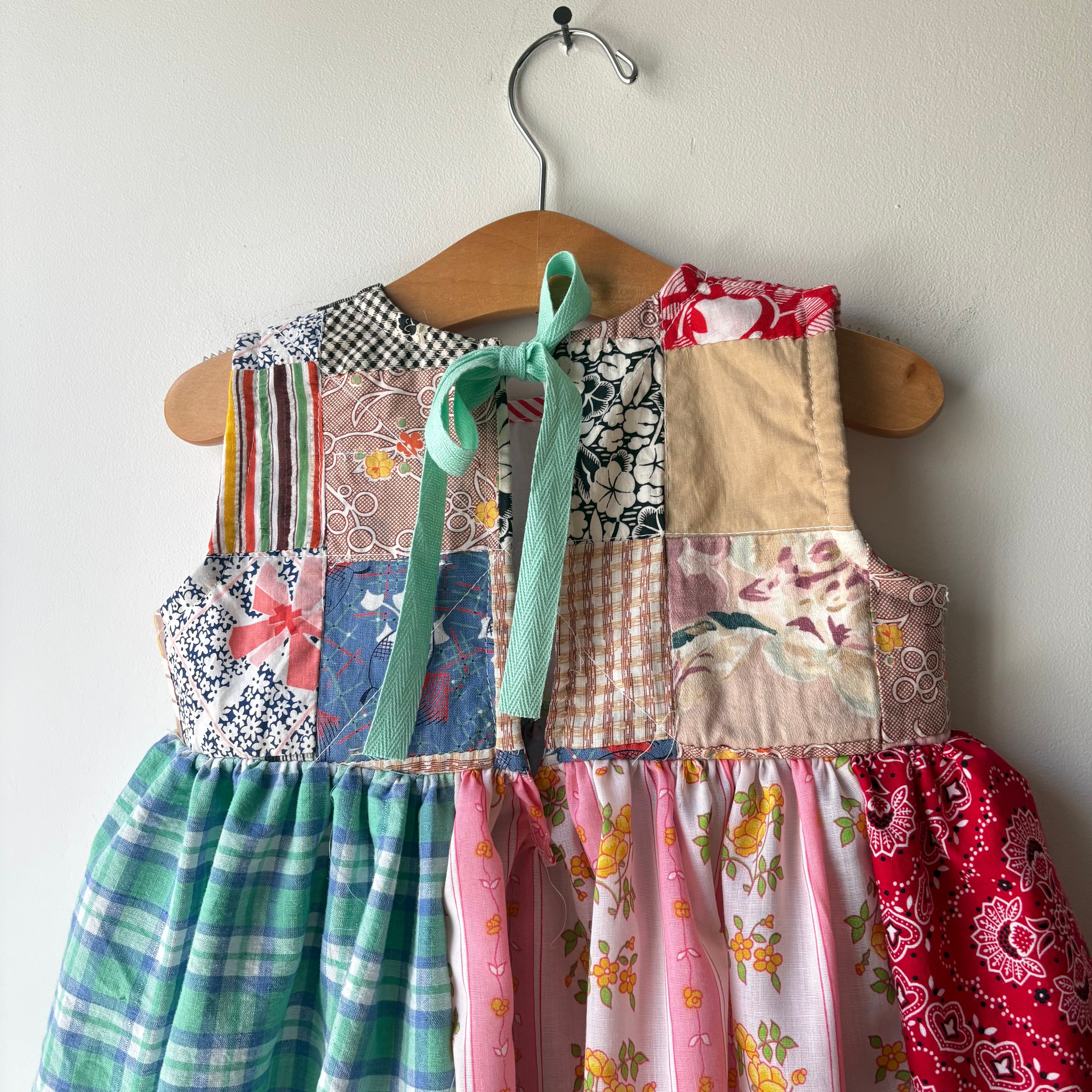 Field trip dress - 2T