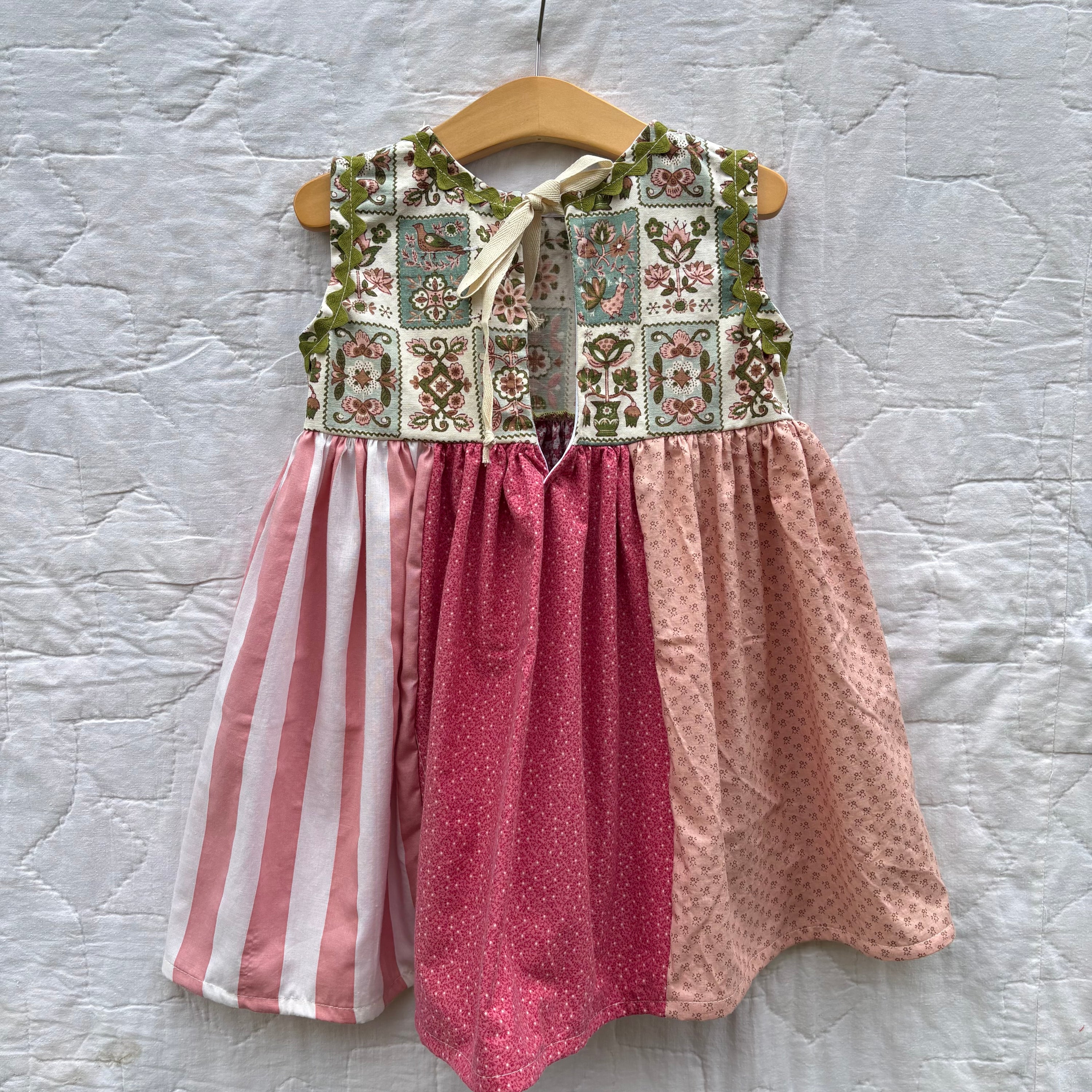 Field trip dress - 3T