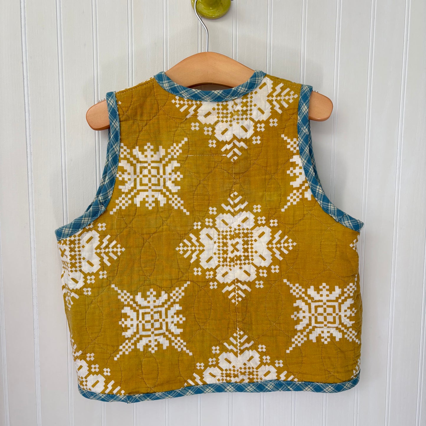 Mustard quilted vest - 6/7