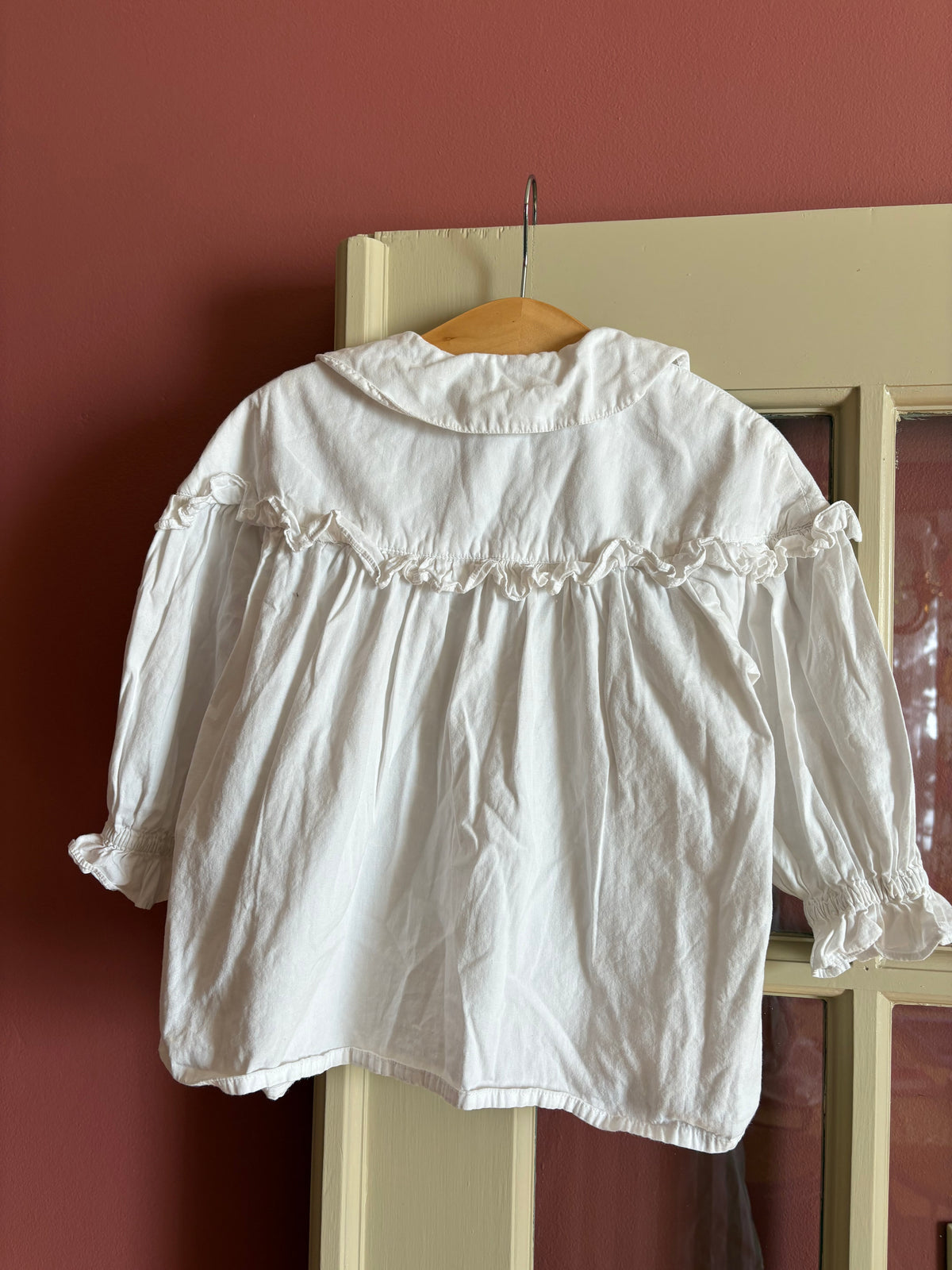 Vintage embroidered ruffle blouse - 3/4