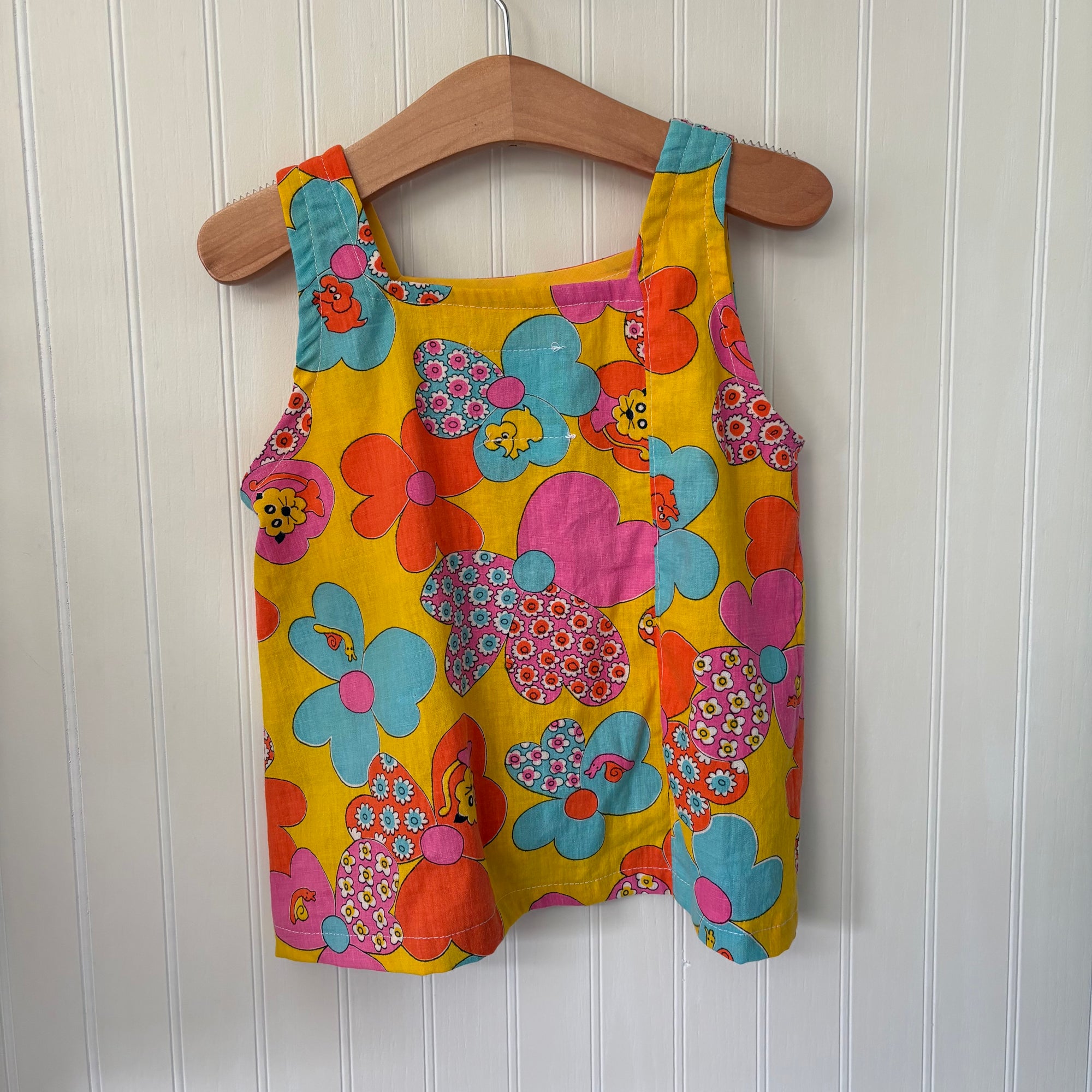 Juneberry lion tank - size 4