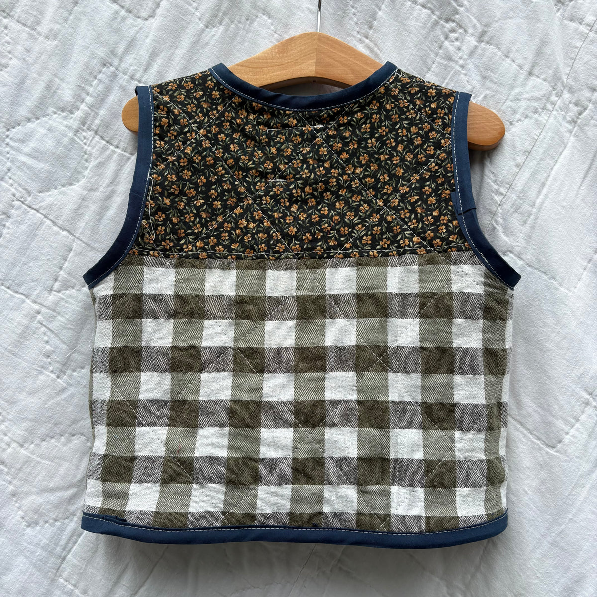 Scrapbook vest - 2/3