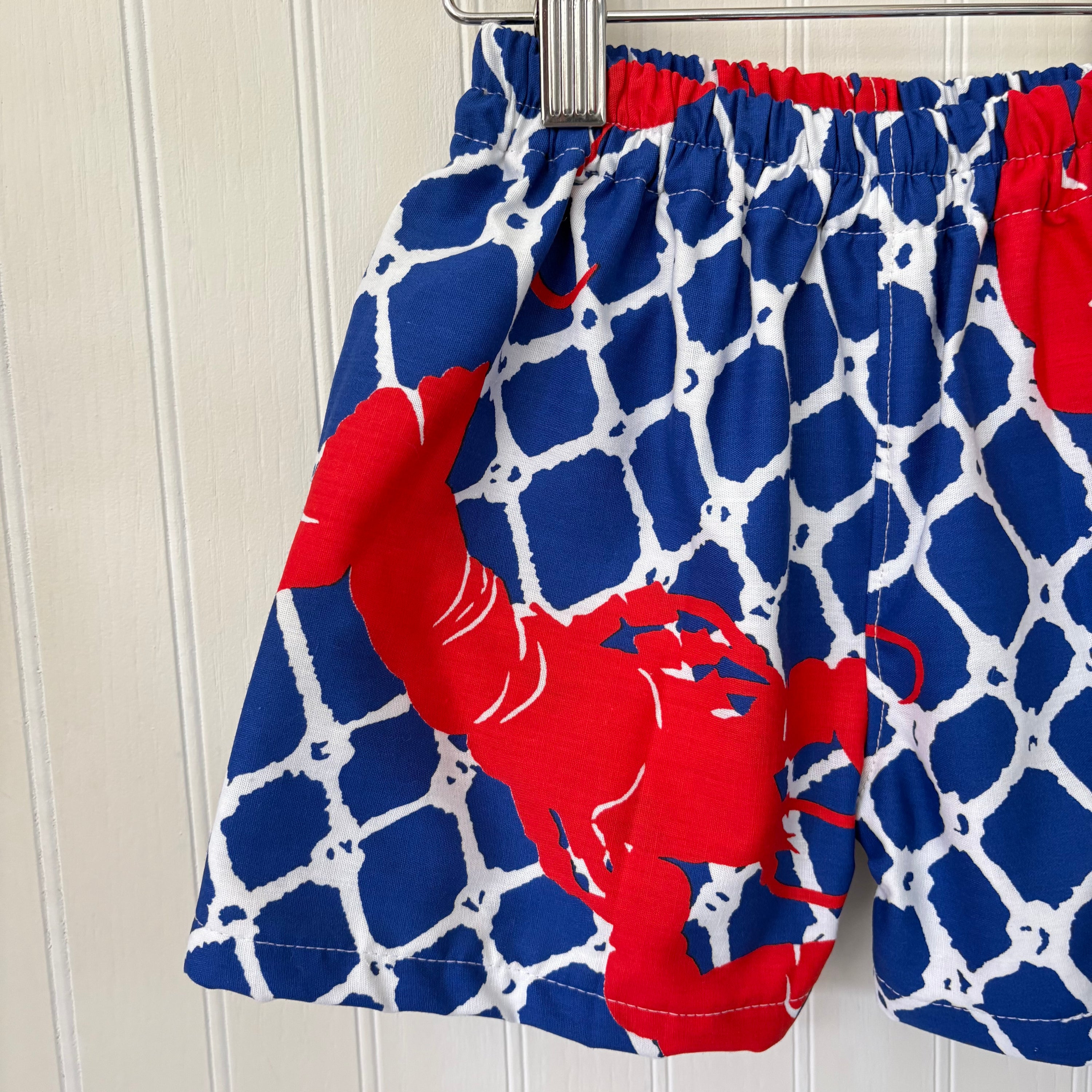 Lobster shorts - 3T