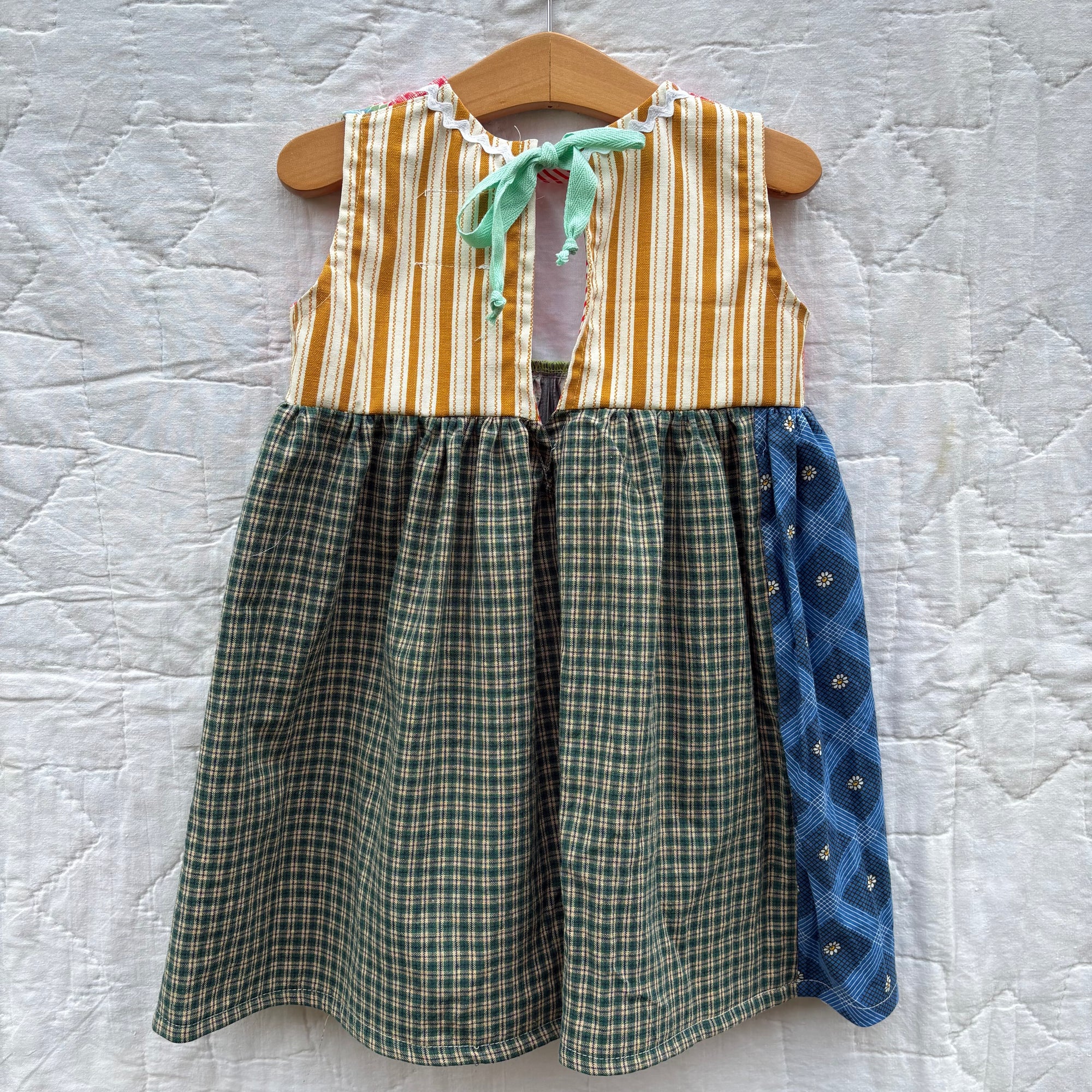 Field trip dress - 2T