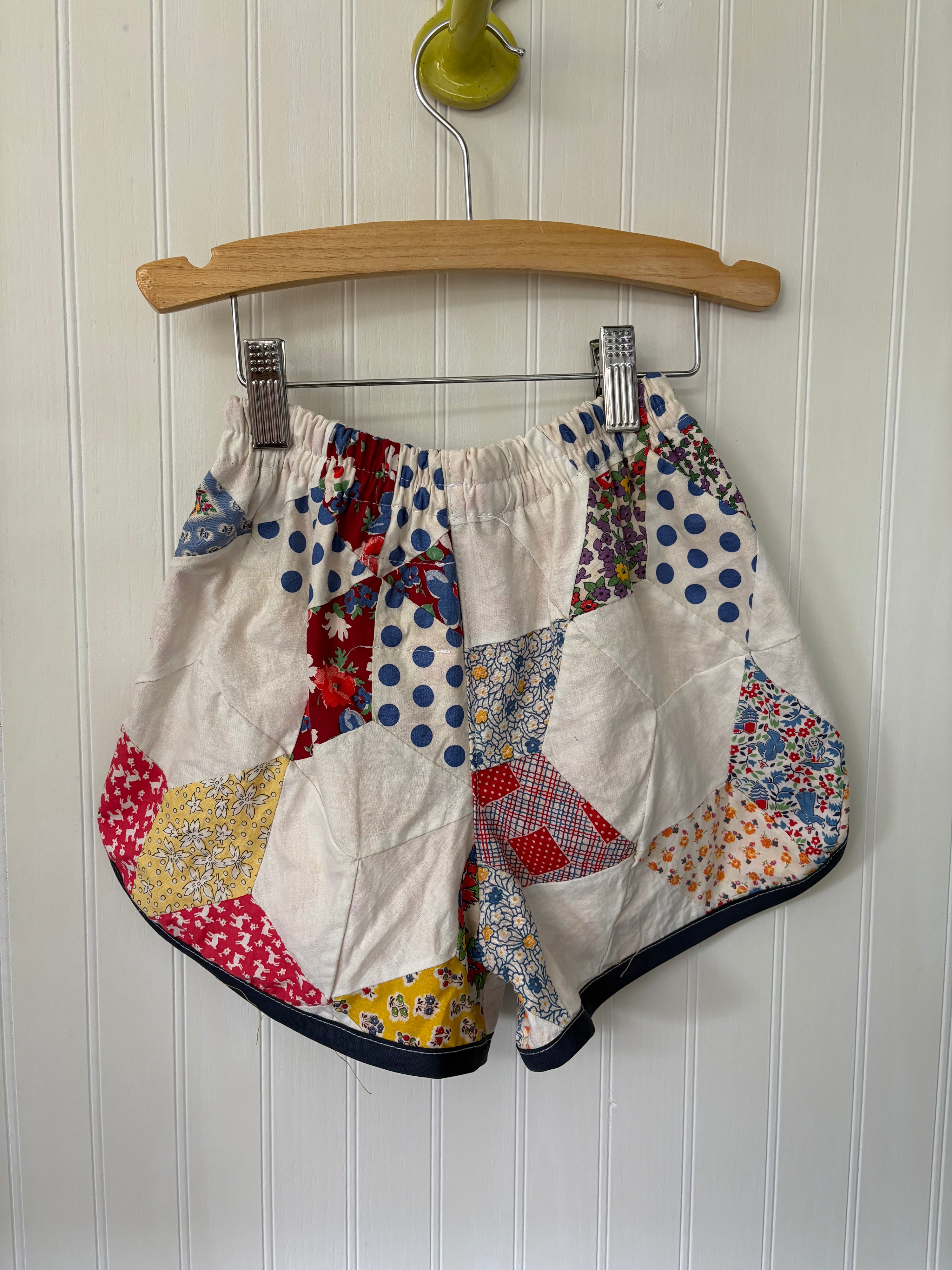 Quilt top track shorts - 5Y
