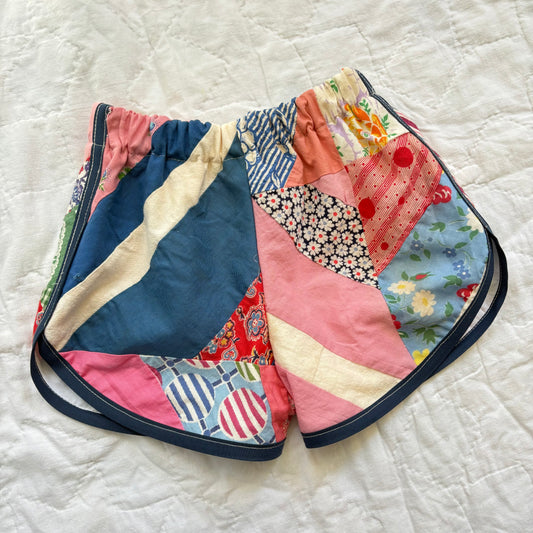Quilt top track shorts - 5Y