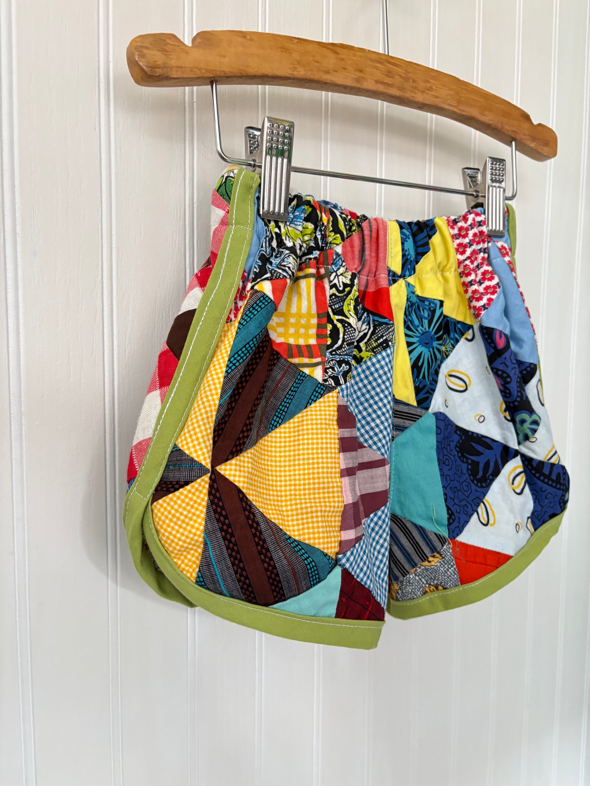 Quilt top track shorts - 2T