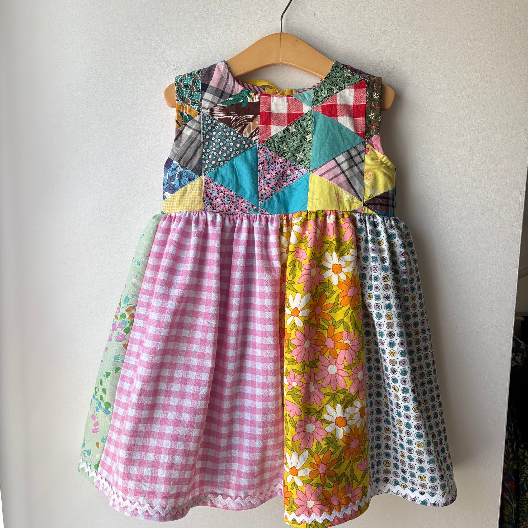 Field trip dress - 4Y