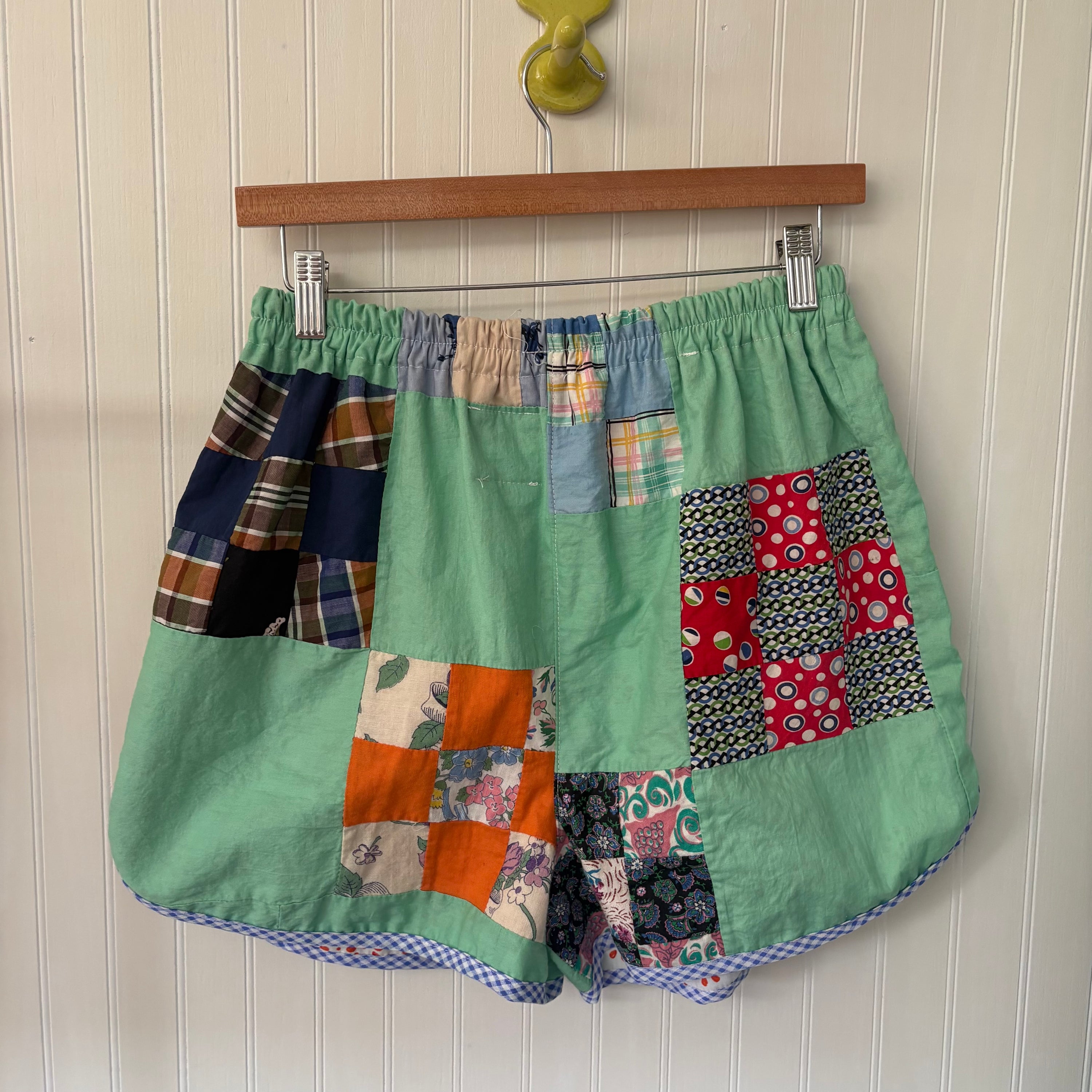 ADULT Quilt top track shorts - medium