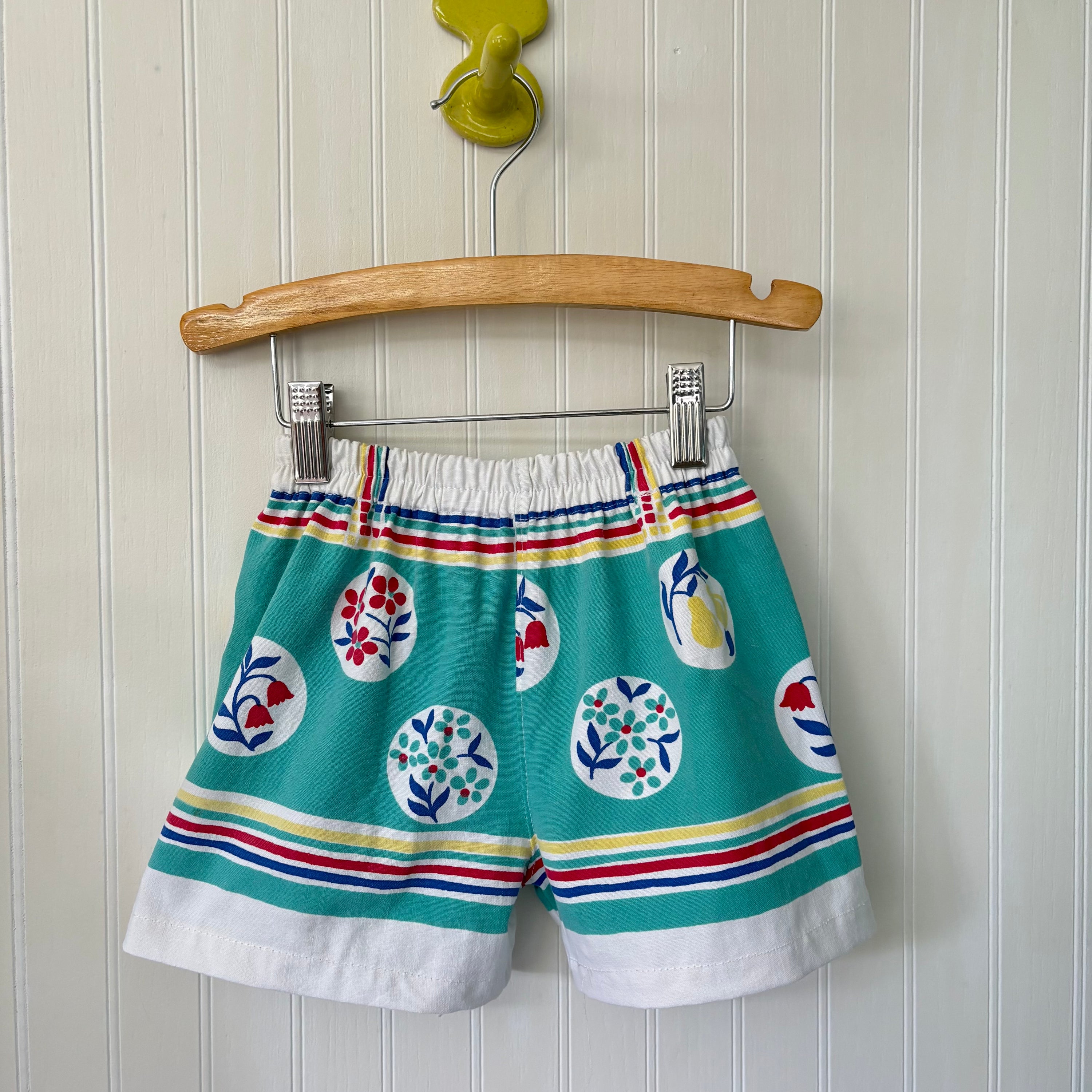 50’s fruit shorts - 4Y