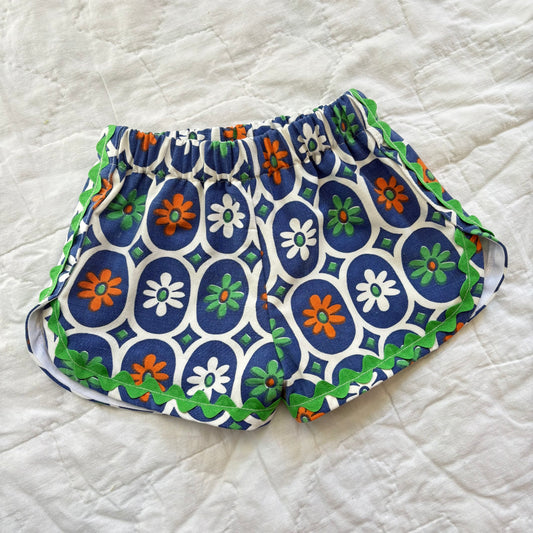 Mod floral track shorts - 2T
