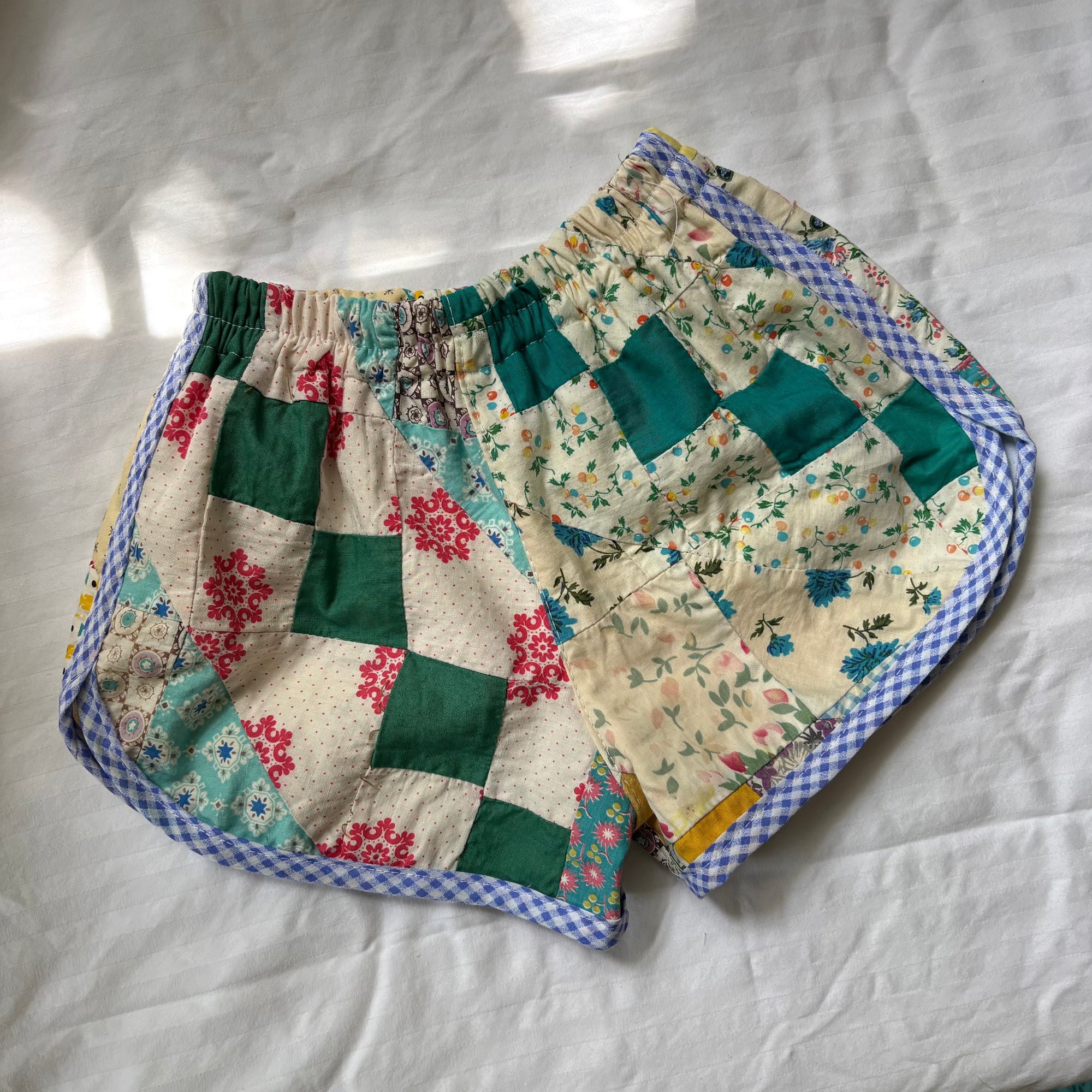 Quilt top track shorts - 3T