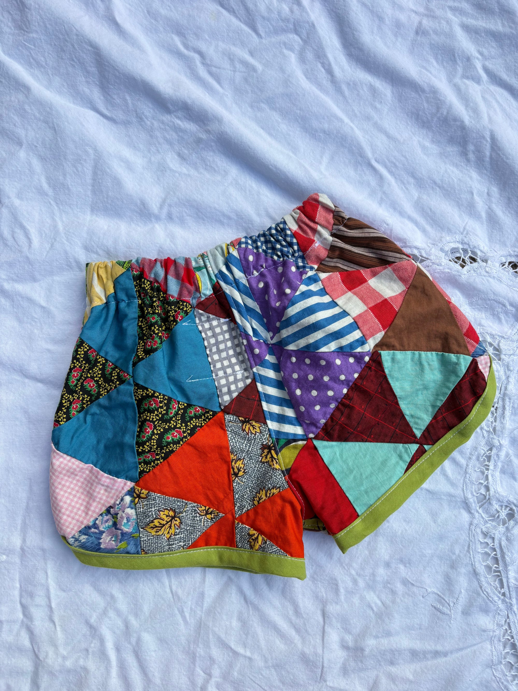 Quilt top track shorts - 2T