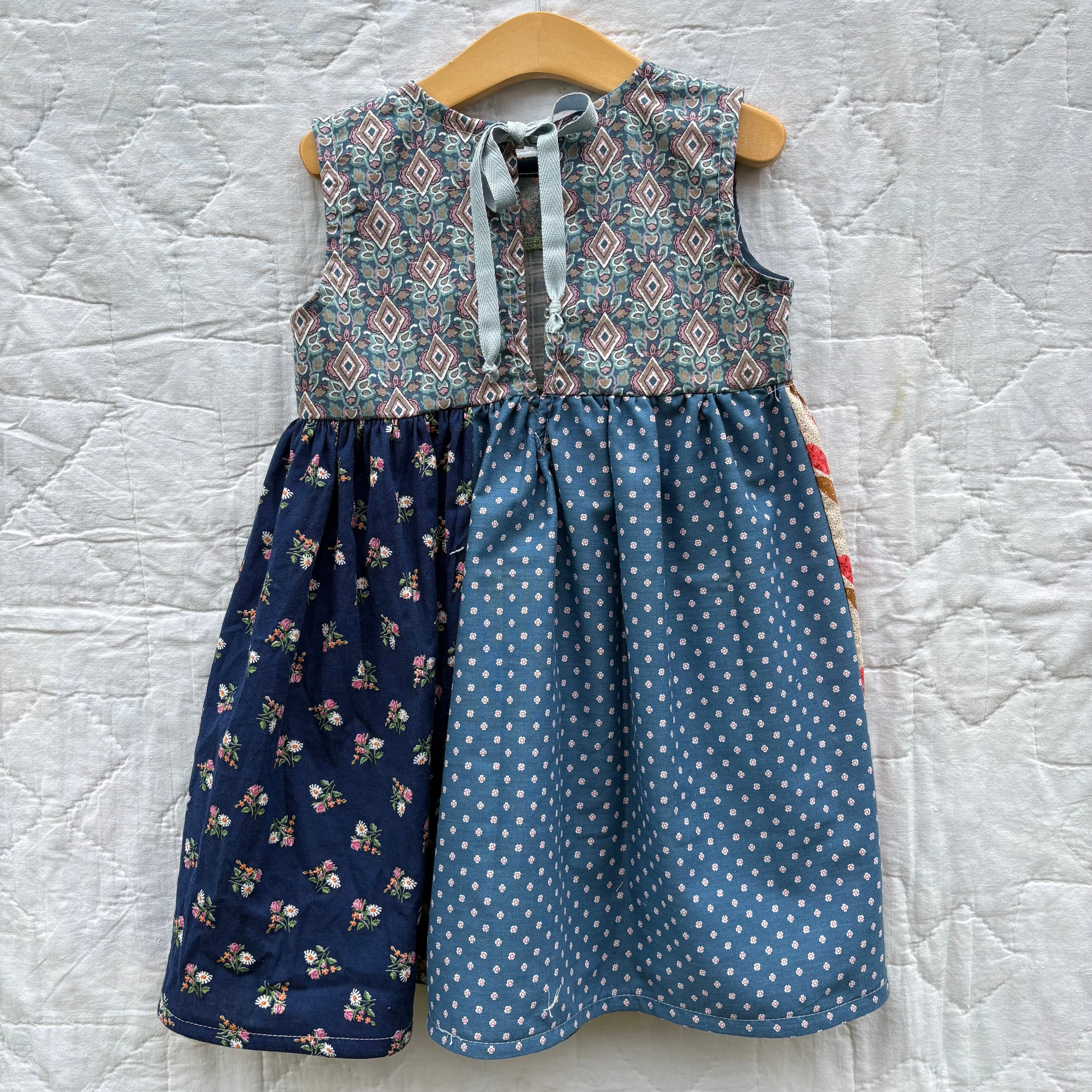 Field trip dress - 4Y