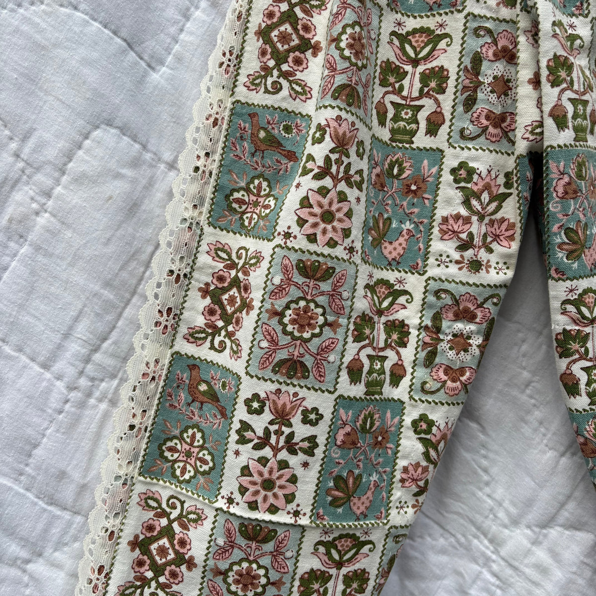 Floral lace trim pants - 3T