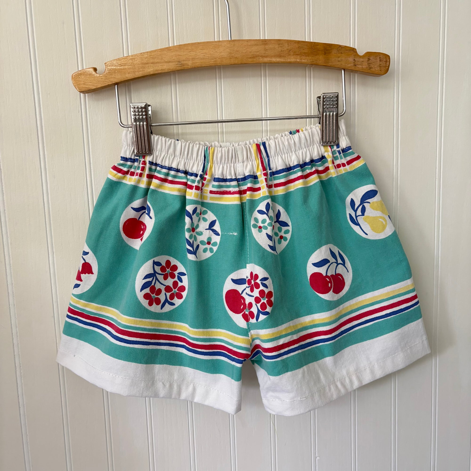 50’s fruit shorts - 4Y