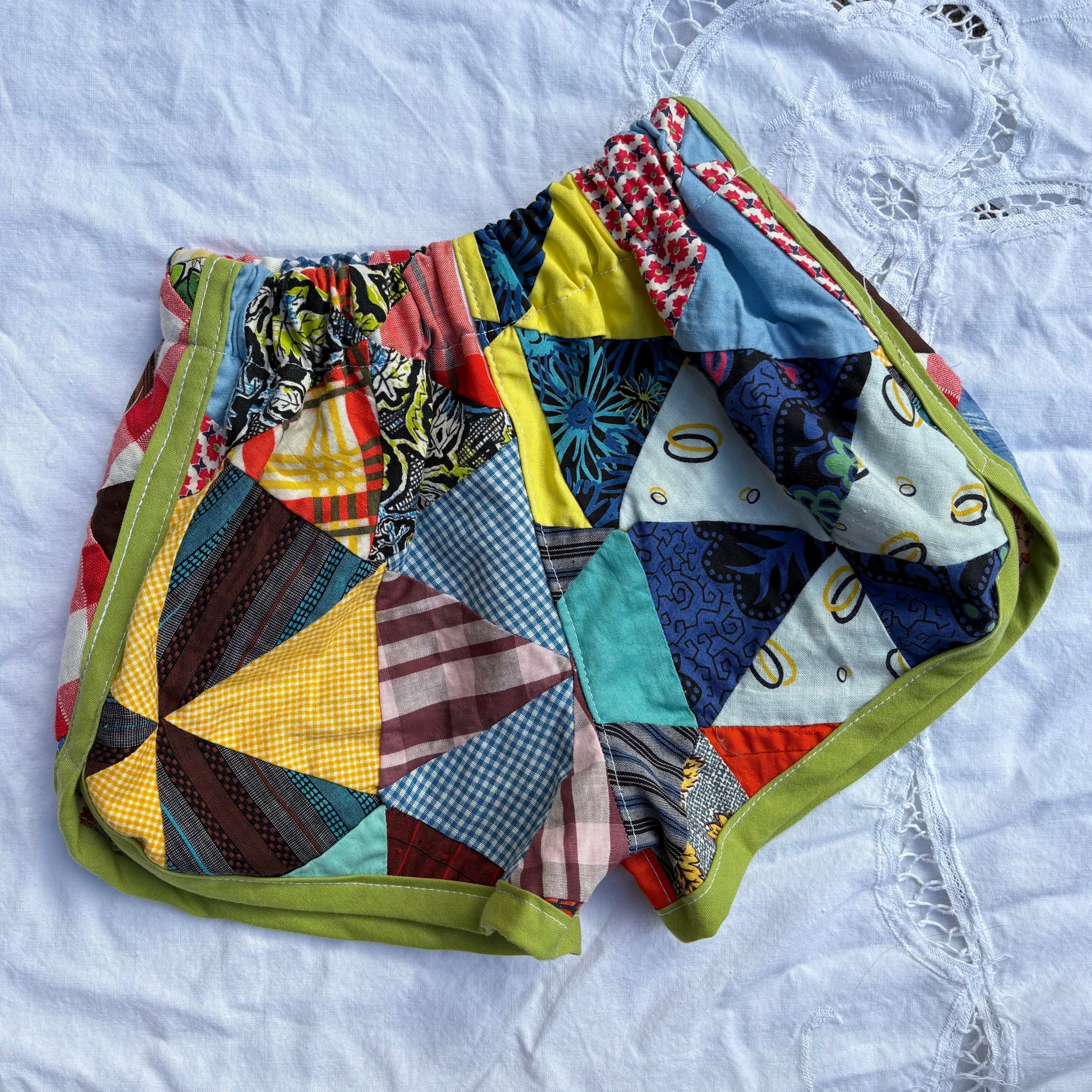 Quilt top track shorts - 2T