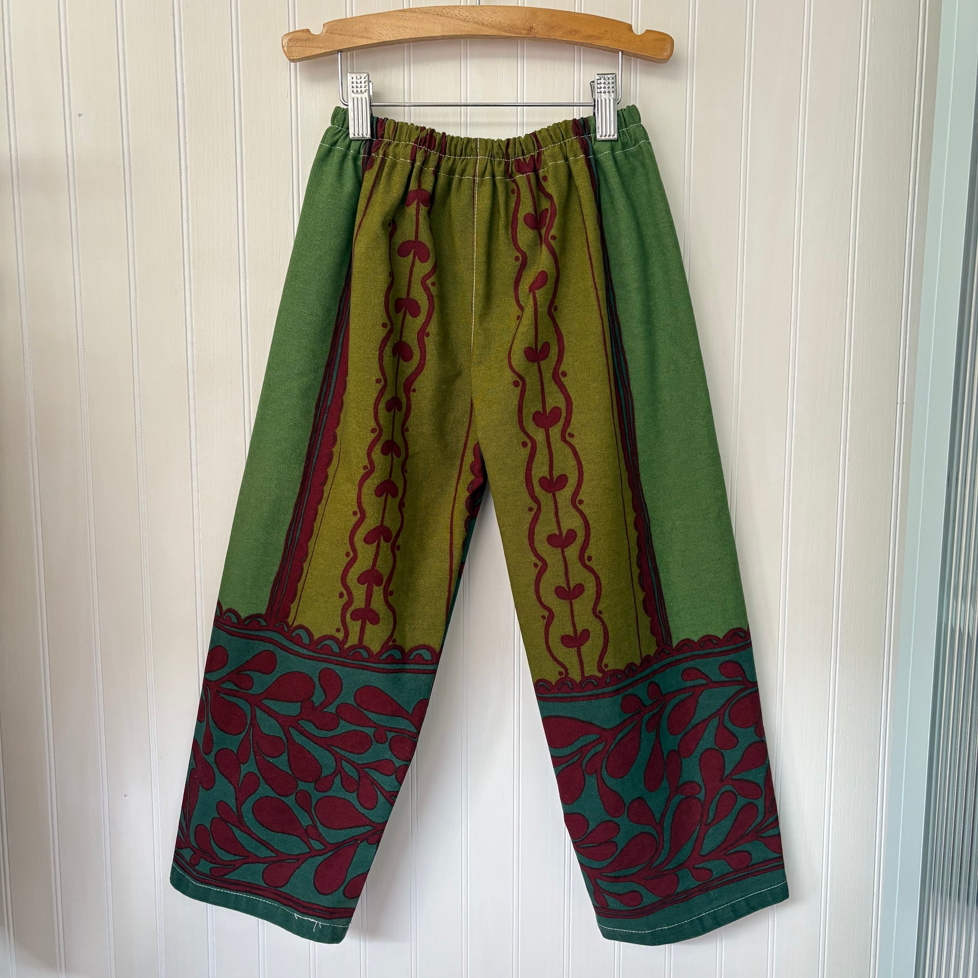 Green vine pants - 6Y