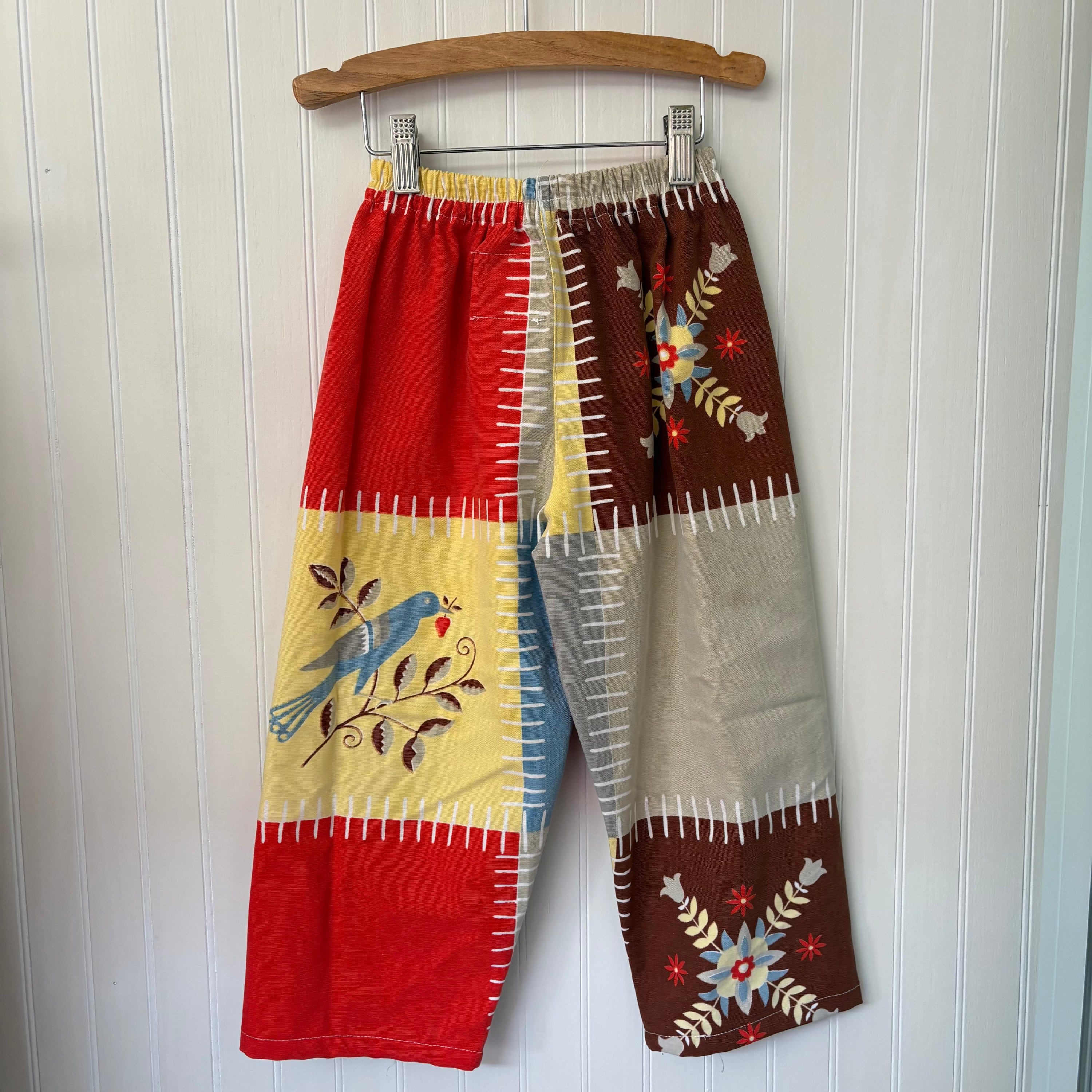 Folk art pants - 4Y