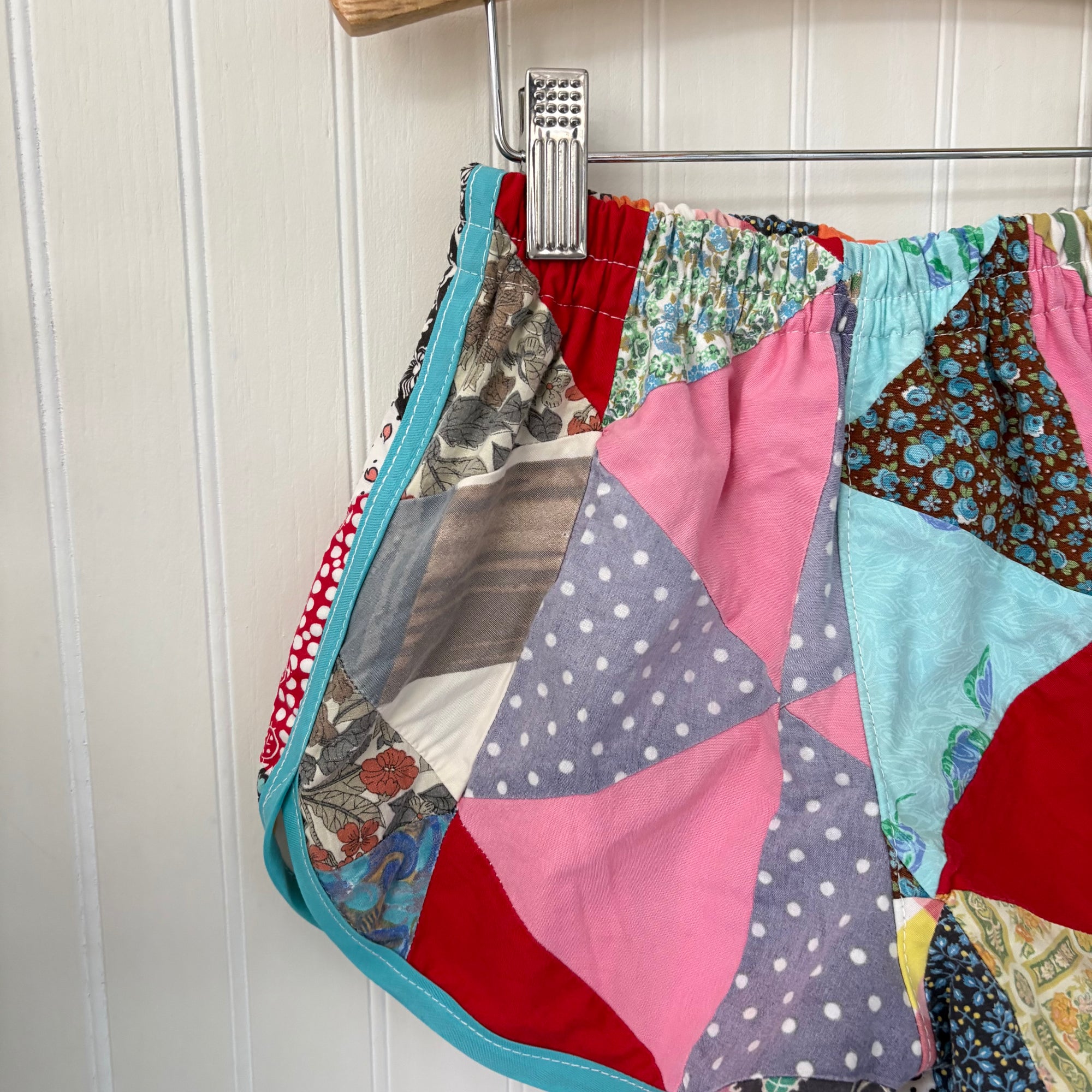 Quilt top track shorts - 4Y