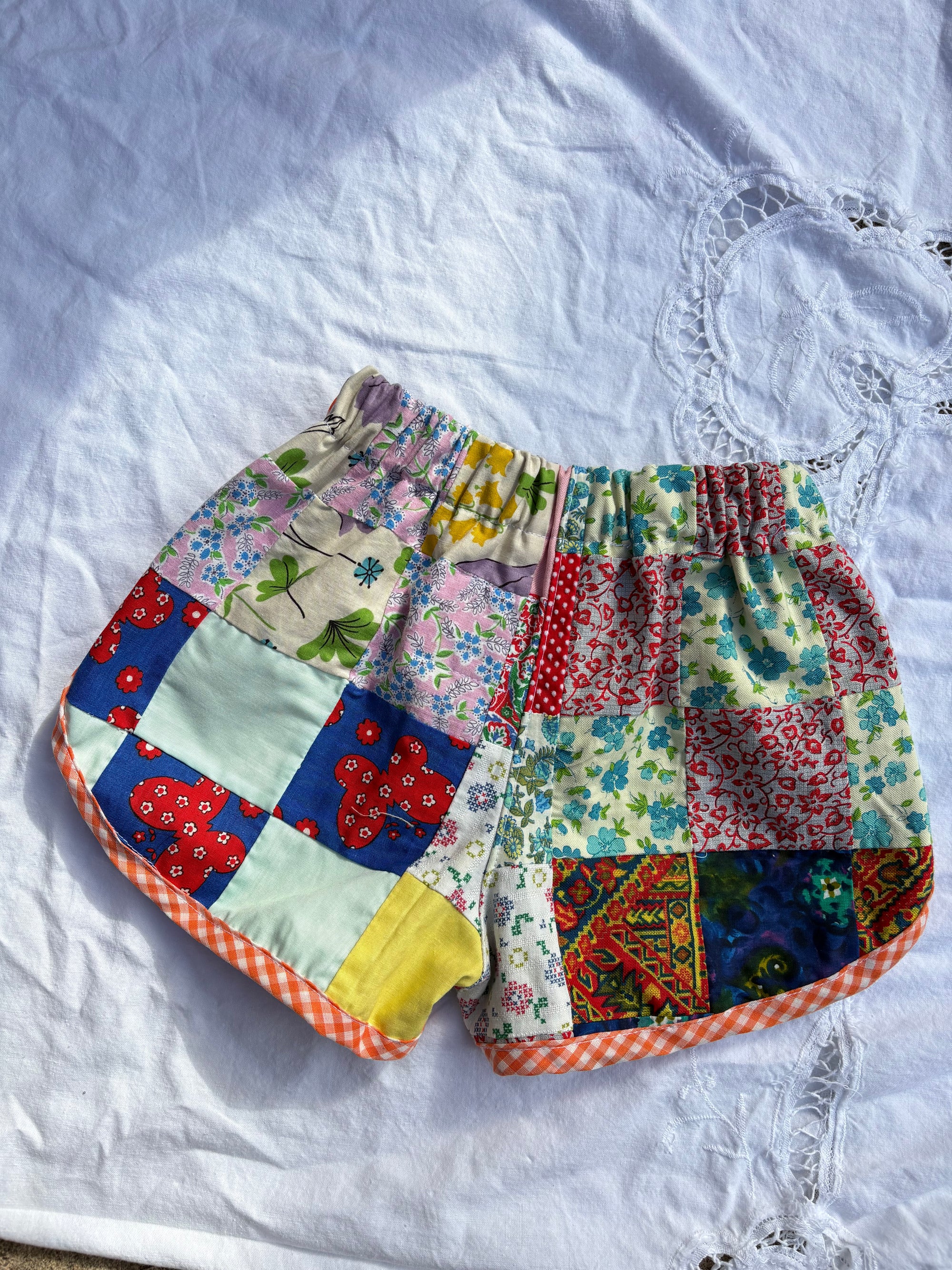Quilt top track shorts - 3T