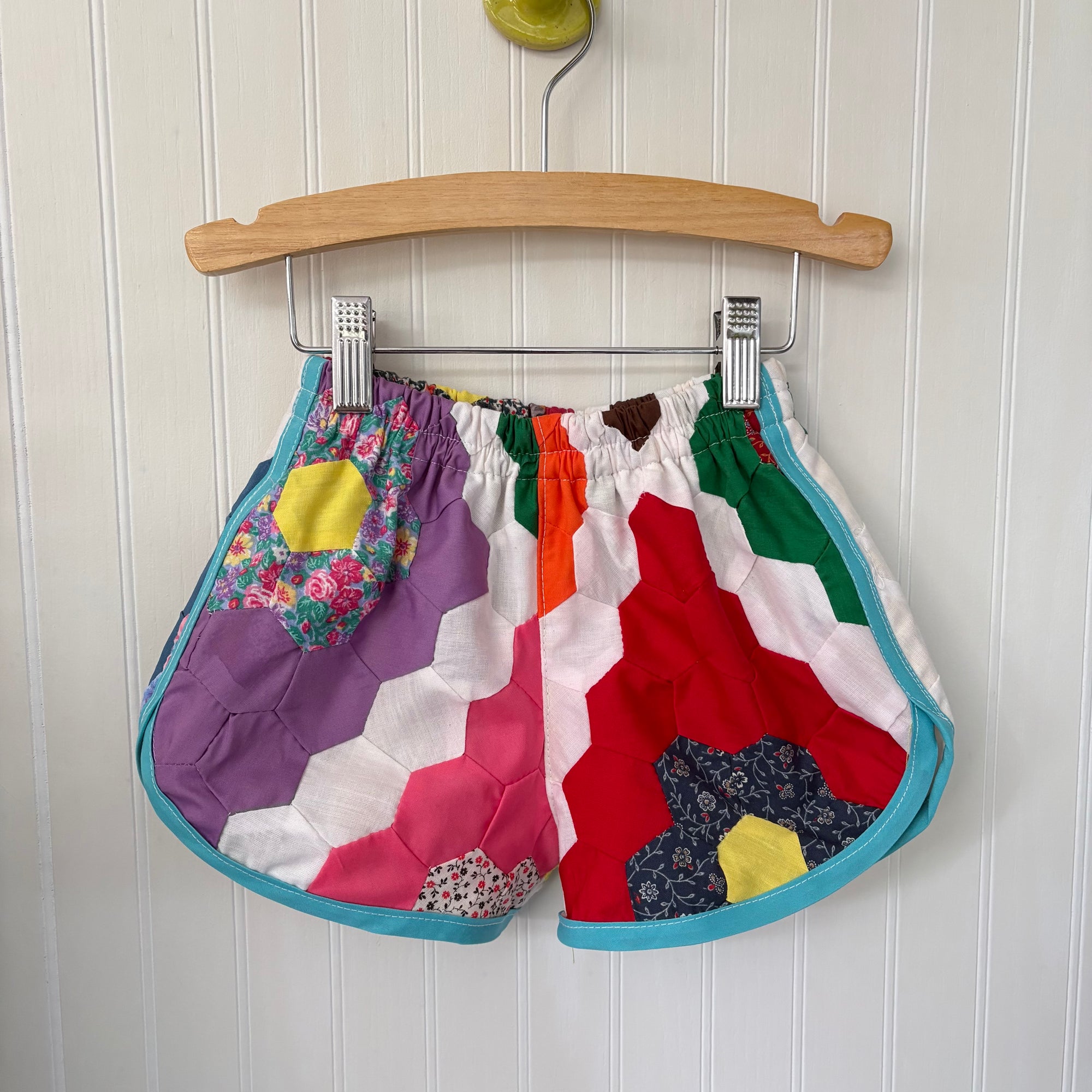Quilt top track shorts - 3T