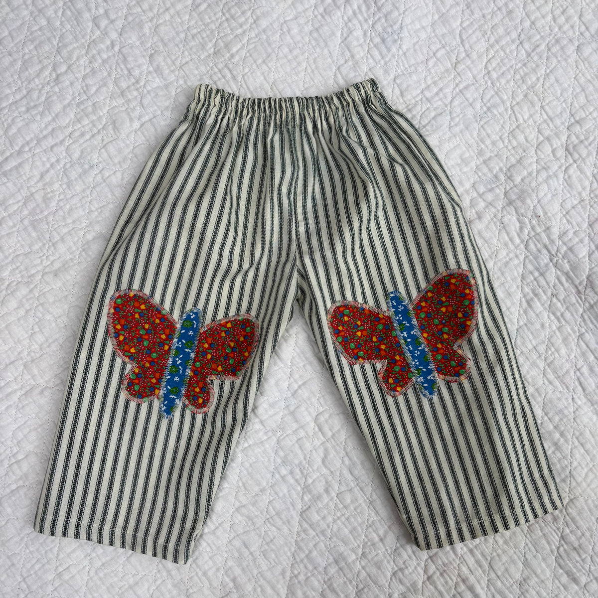 Butterfly patch pants - 2T
