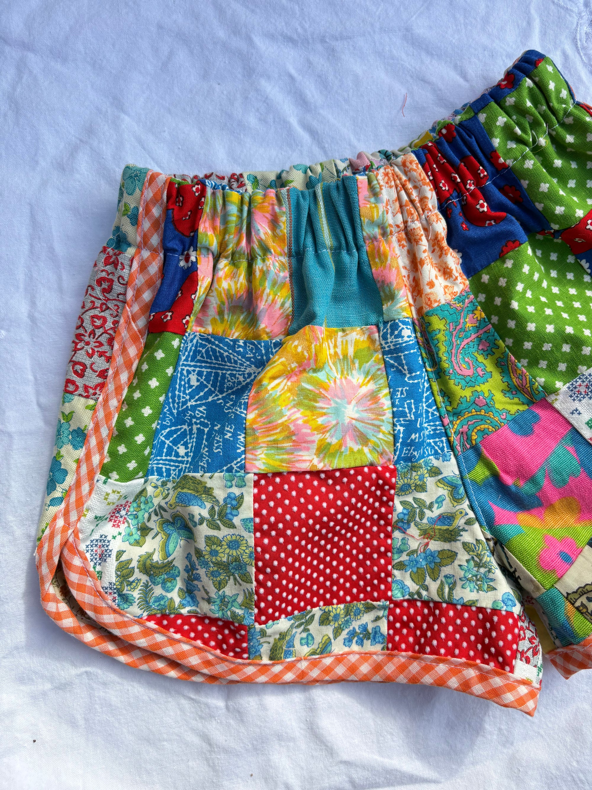 Quilt top track shorts - 3T