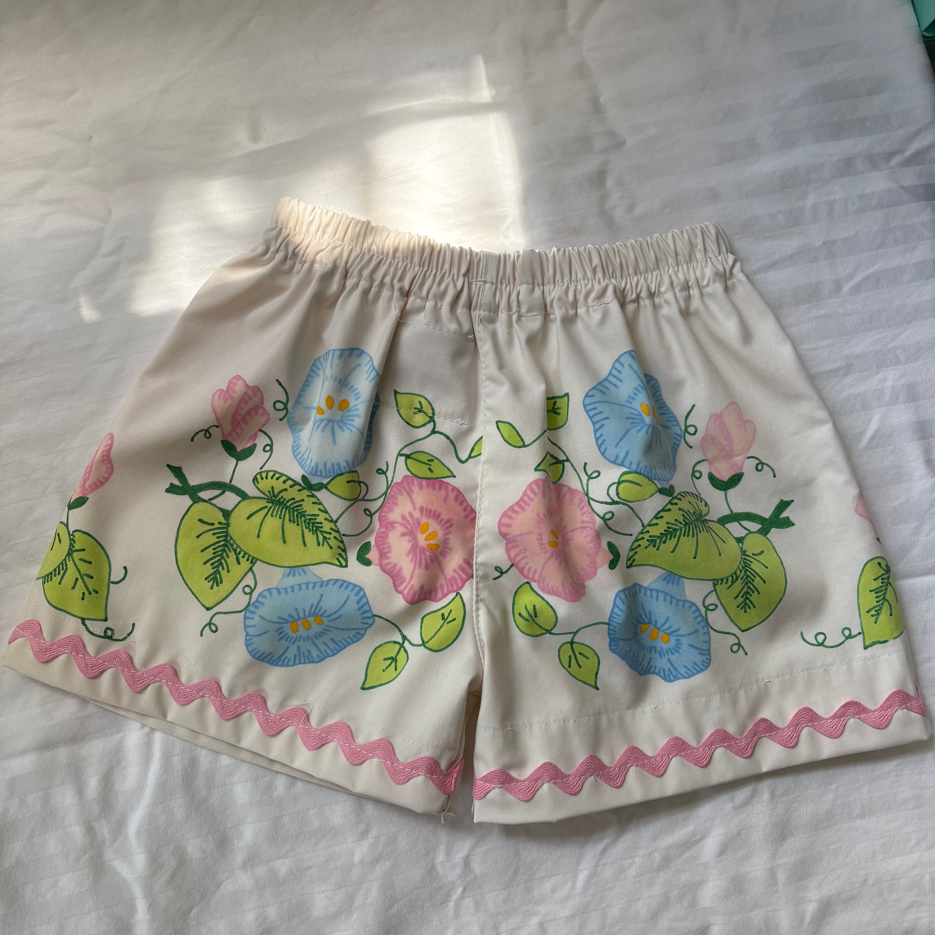 Floral ric rac shorts - 4Y