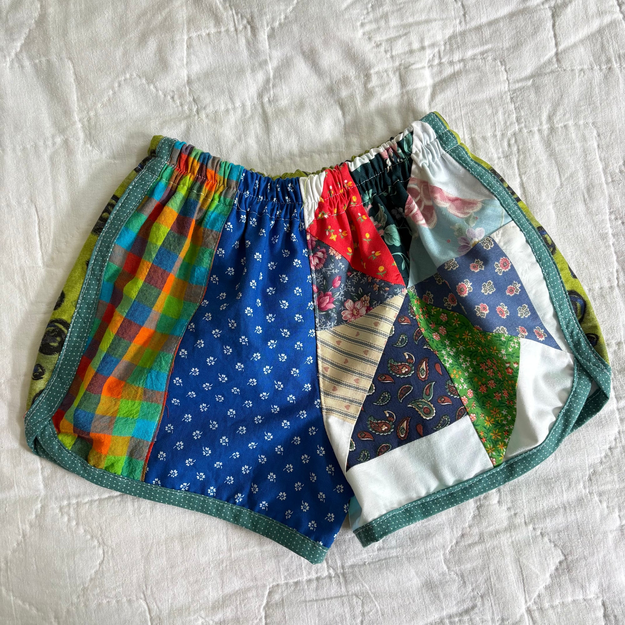 Pinwheel track shorts - 6Y