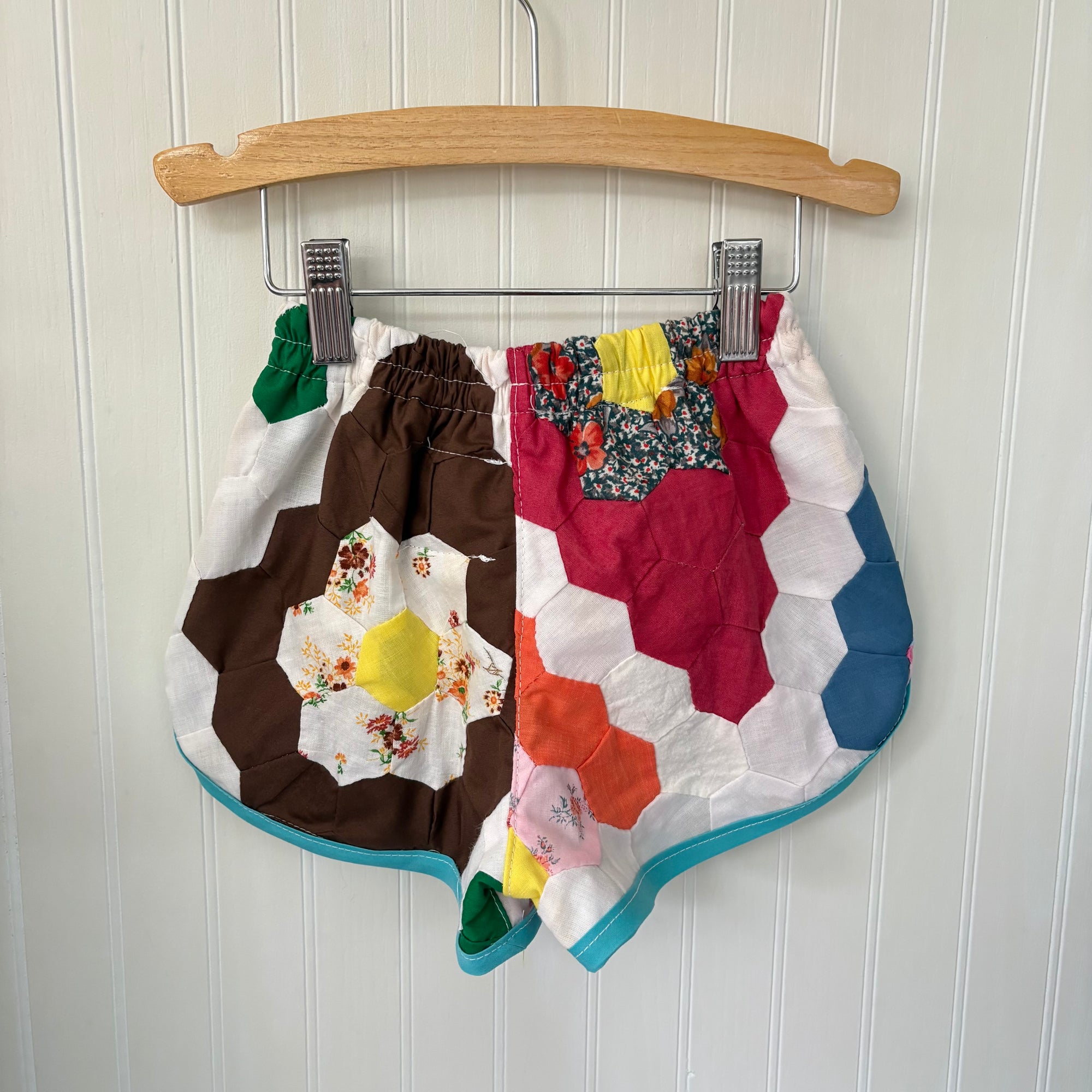 Quilt top track shorts - 3T