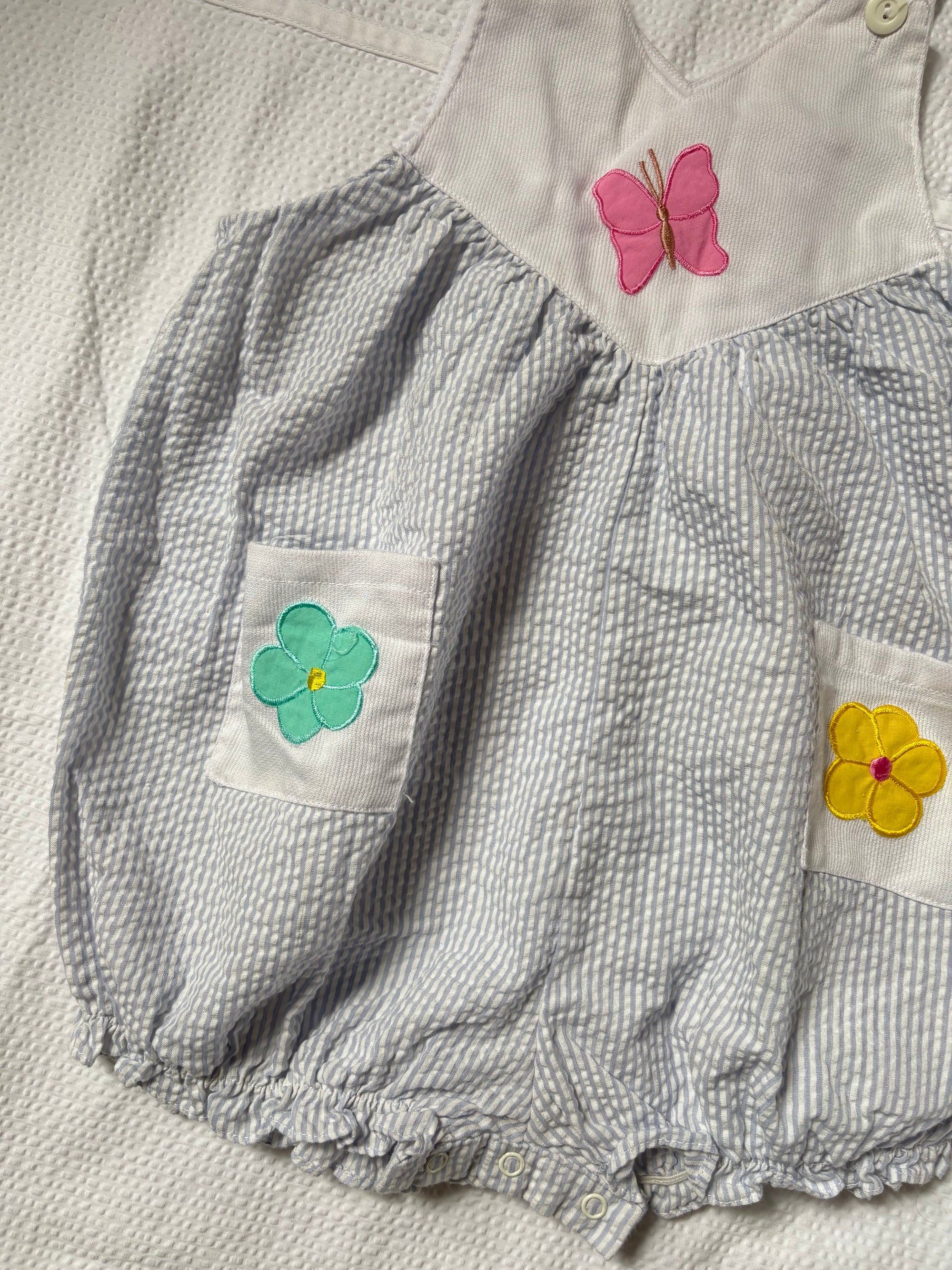 Vintage butterfly romper - 3/4