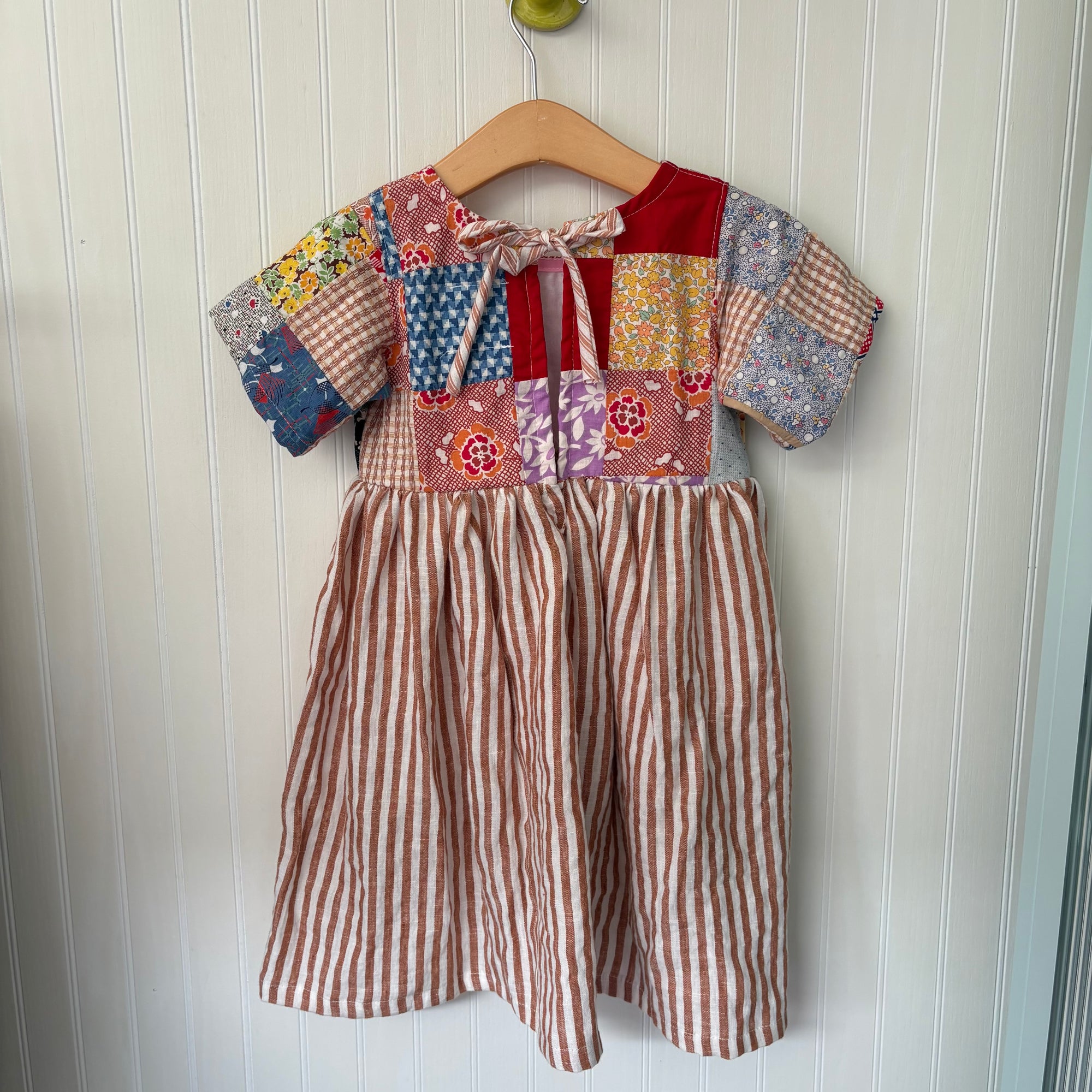 Playground dress - 4Y