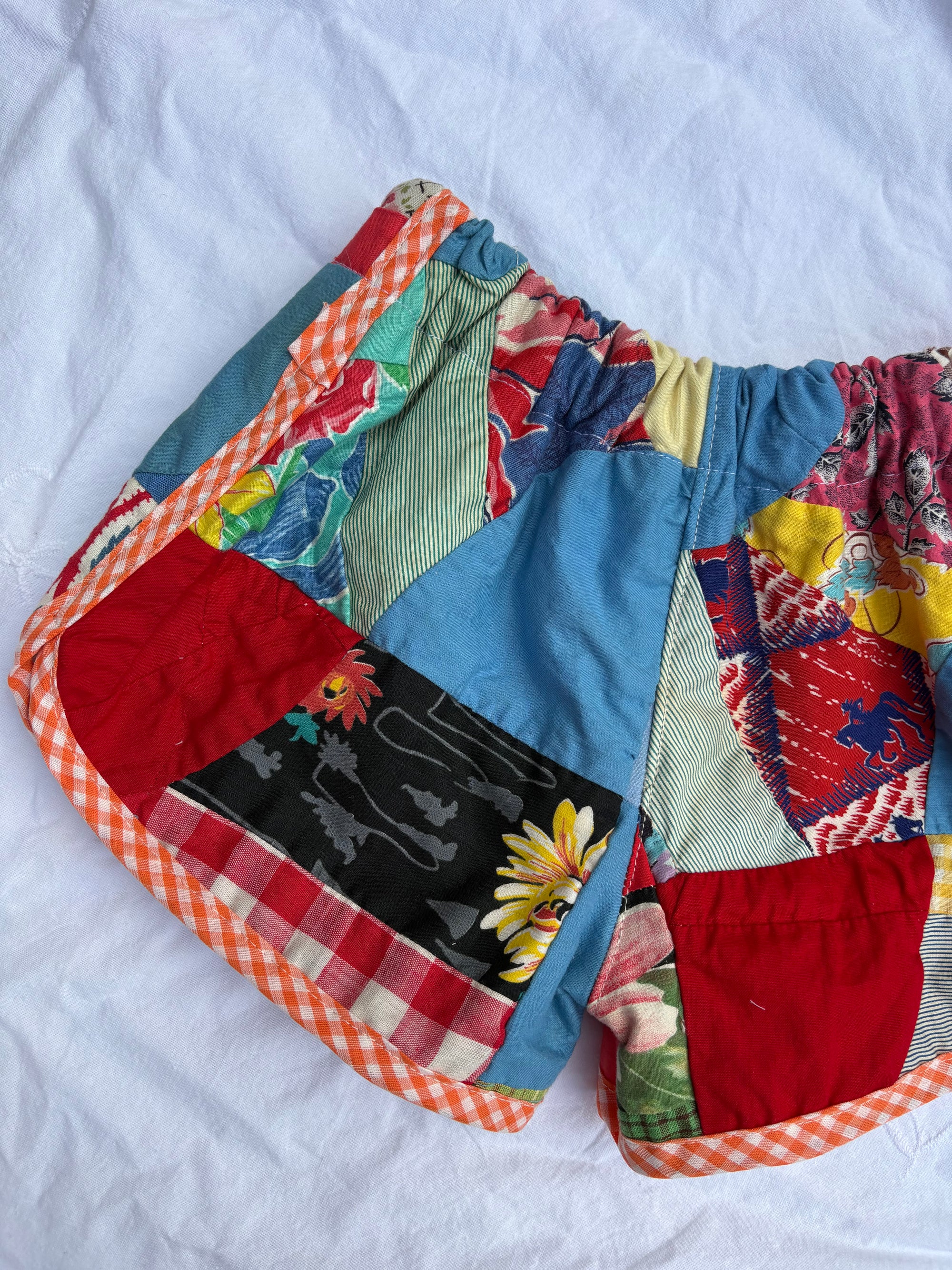 Quilt top track shorts - 4Y