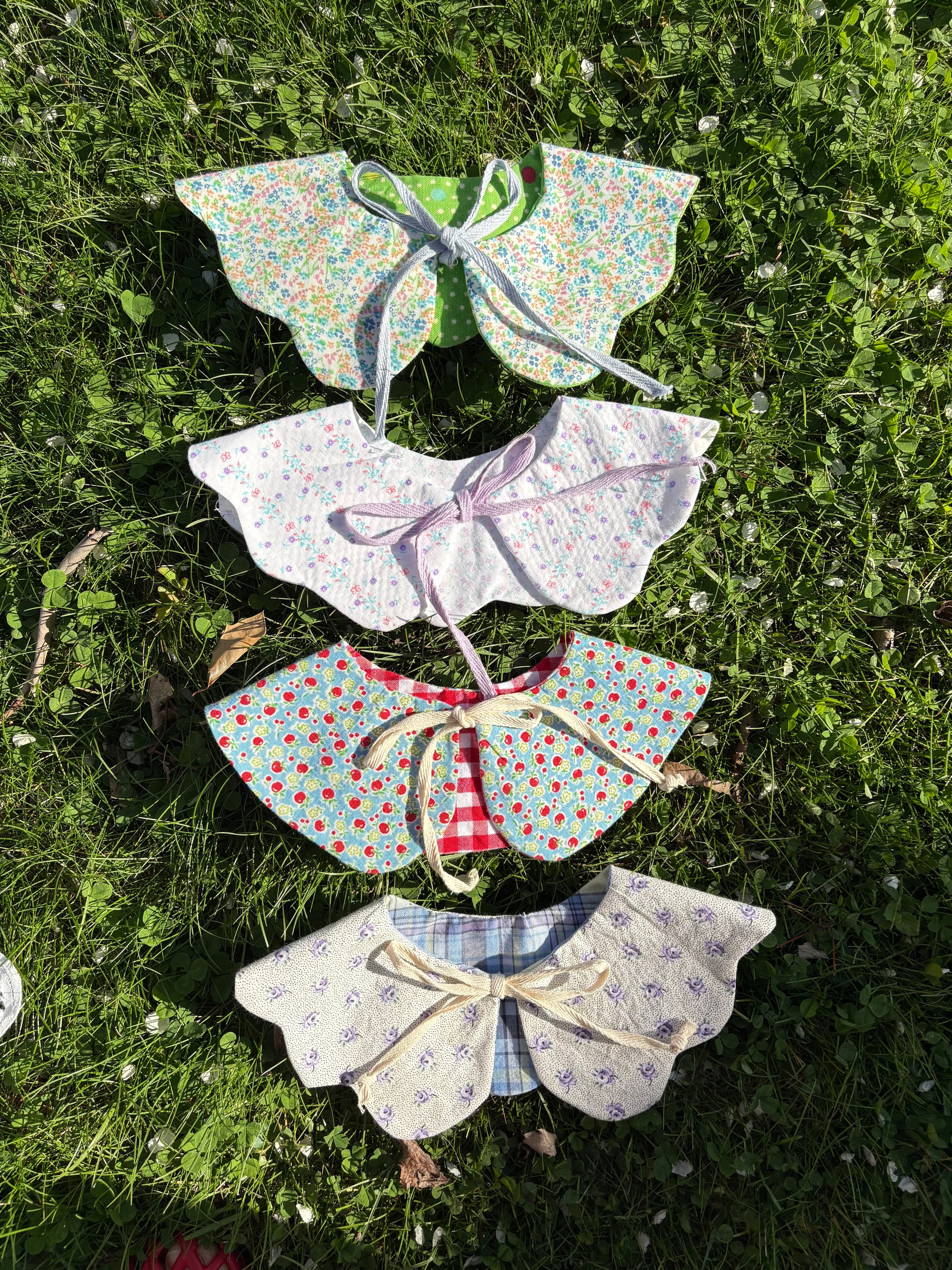 Petal pop collars