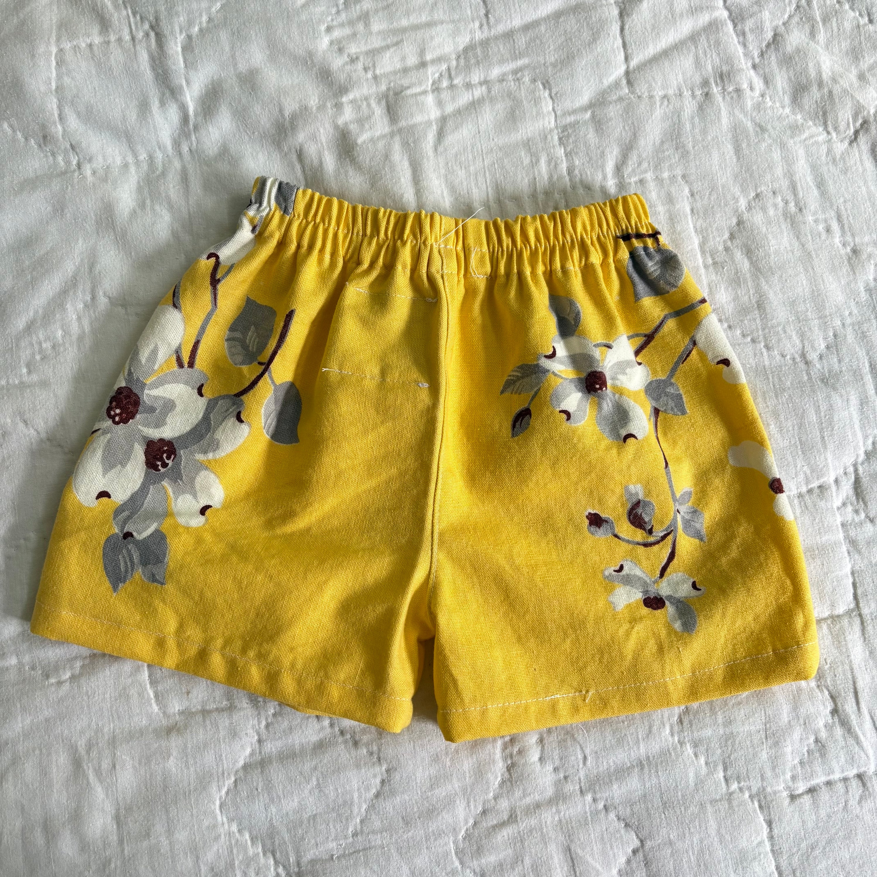 Dogwood shorts - 2T