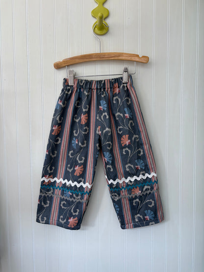 Ric rac floral pants - 2T